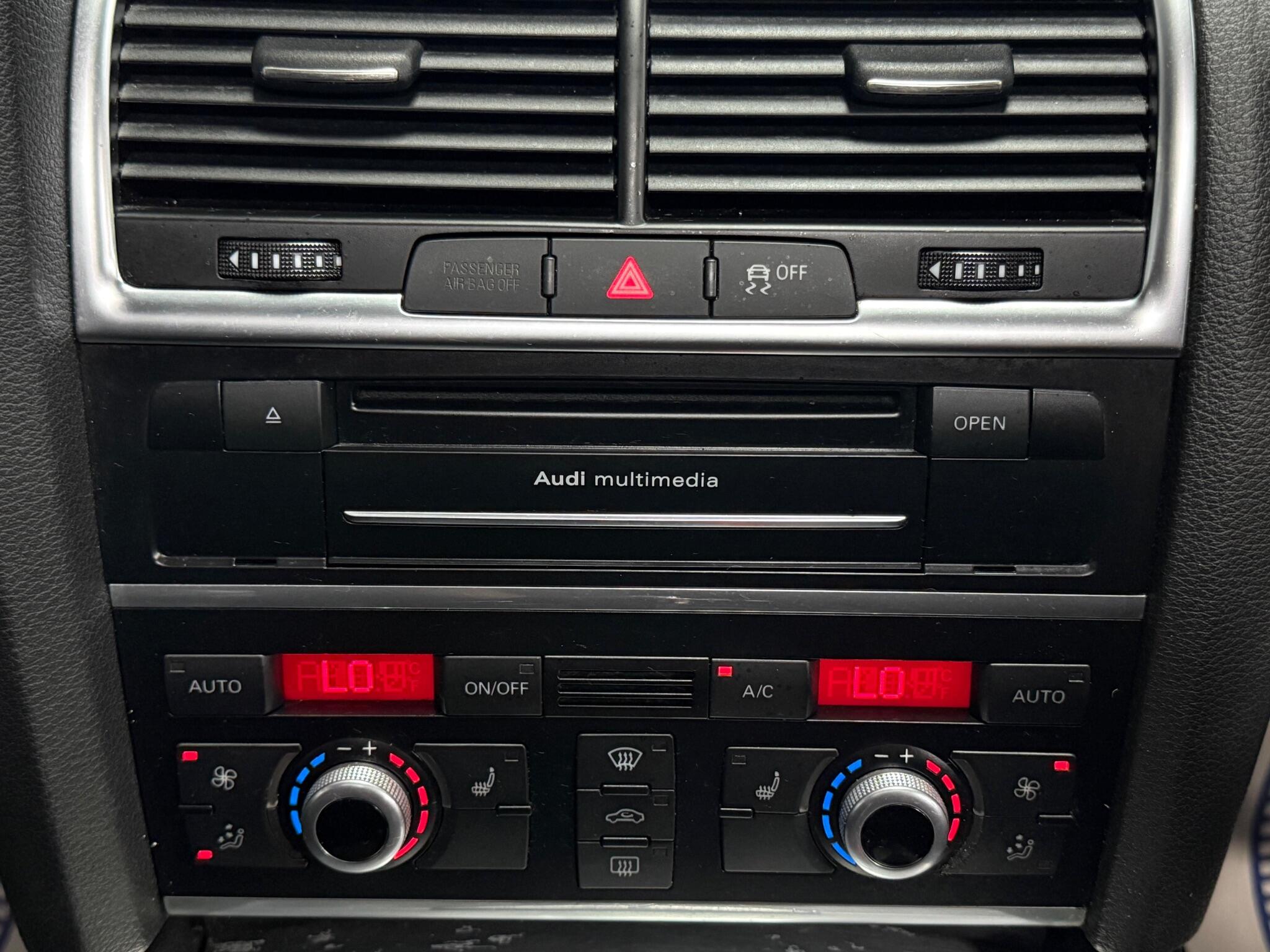 Audi Q7 view 35