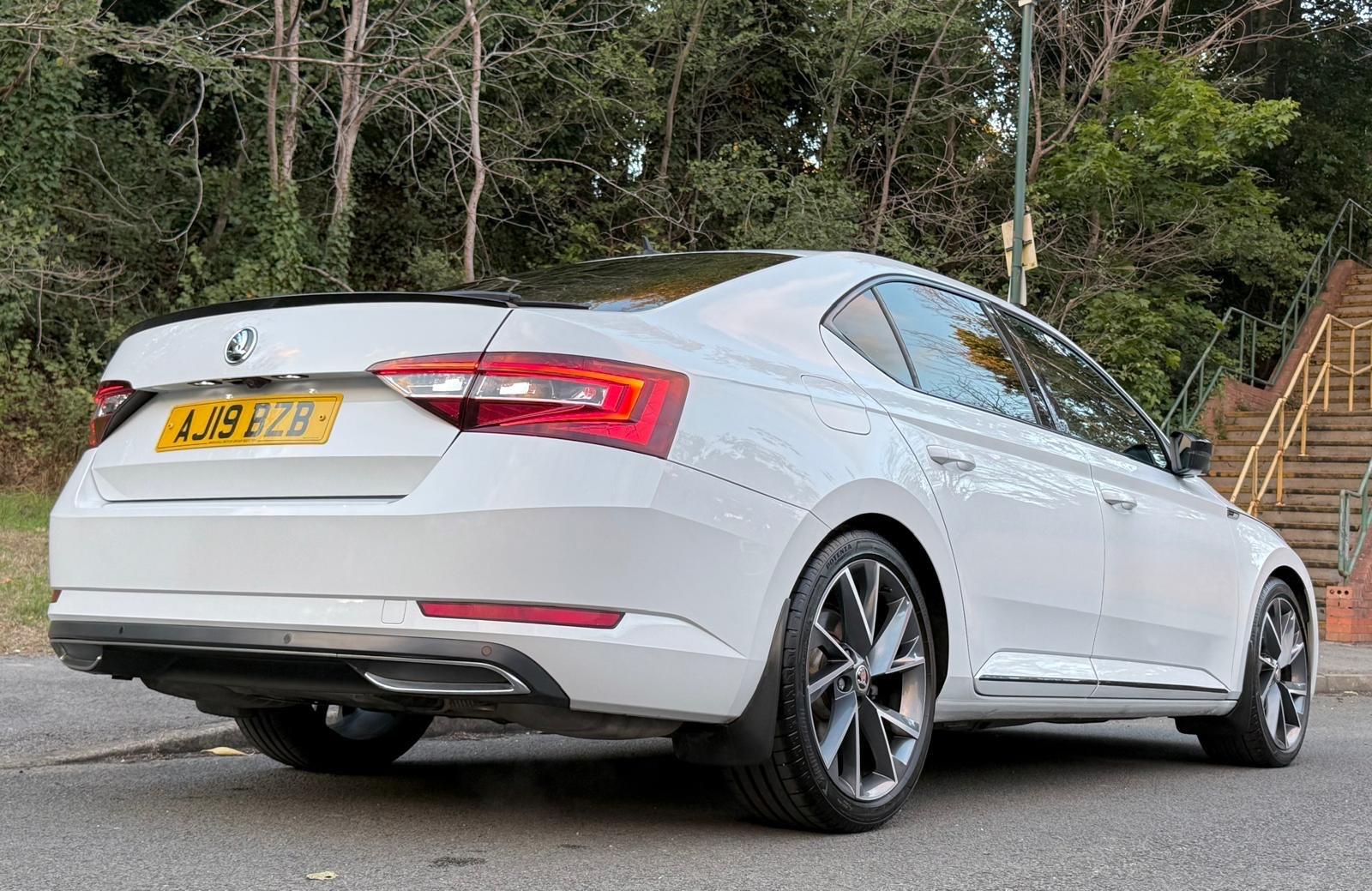 Skoda Superb view 31