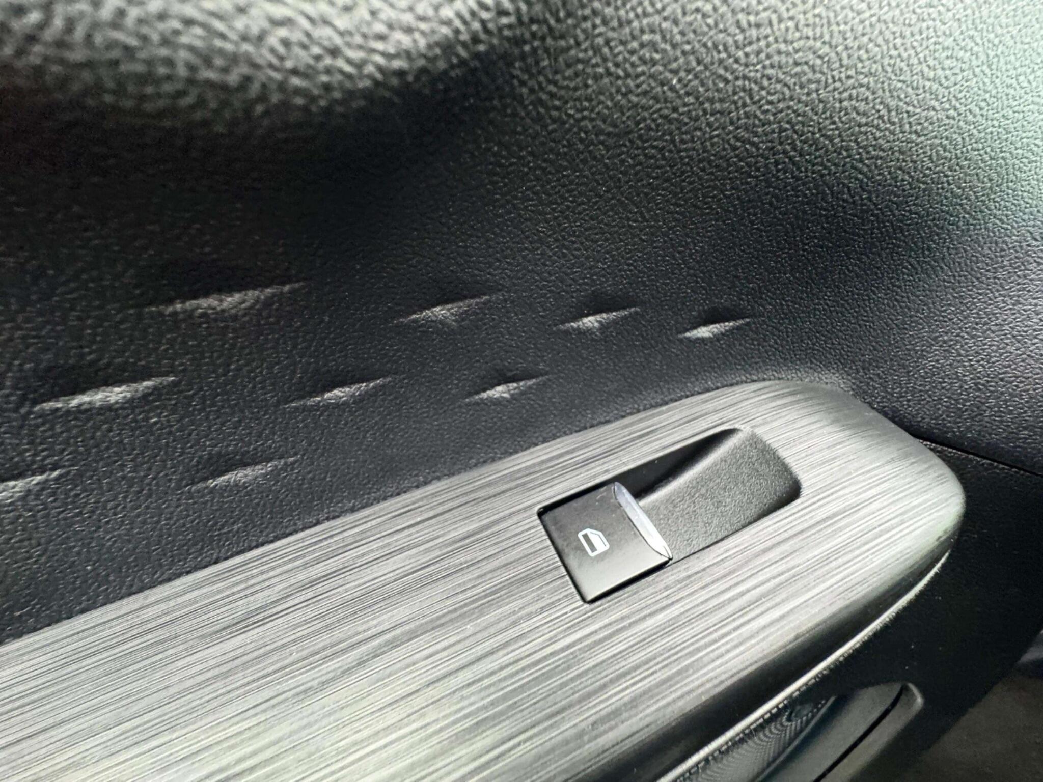 Ford Kuga view 47