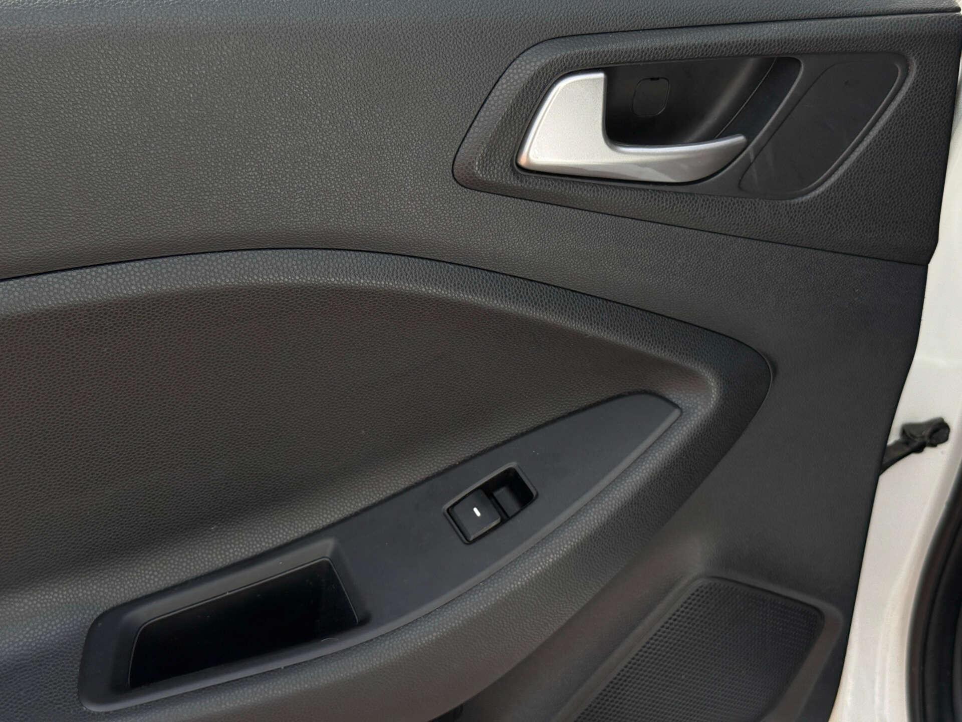 Hyundai I20 view 36