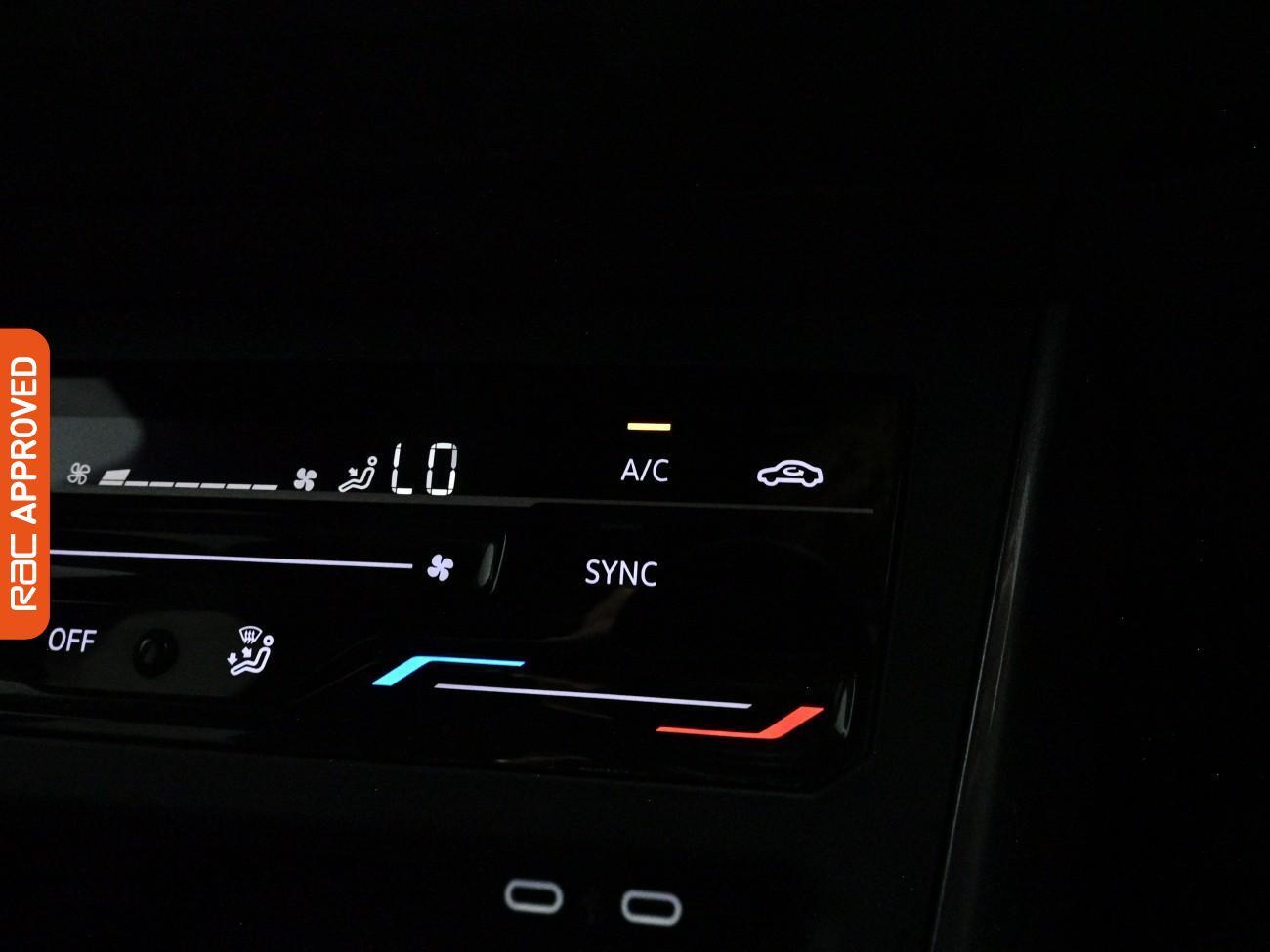 Volkswagen Polo view 14