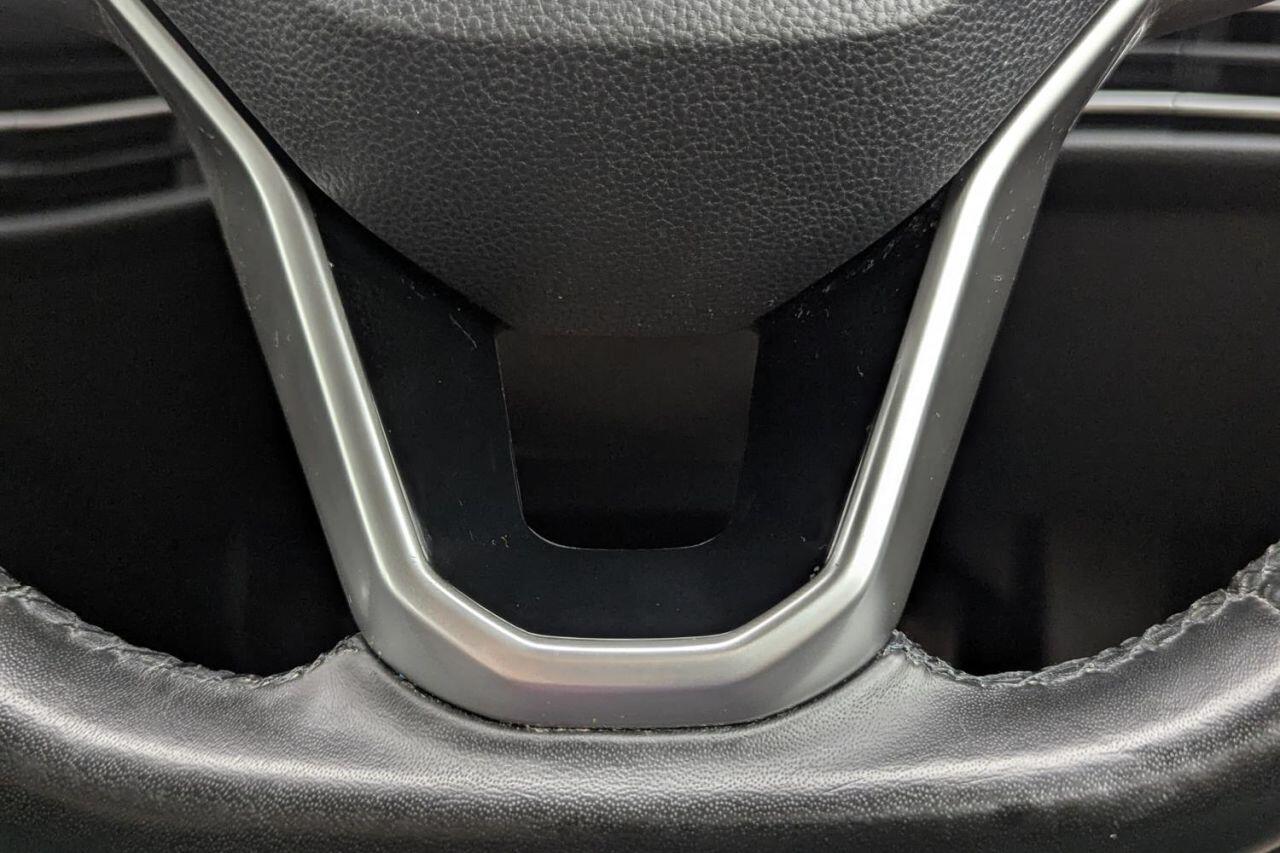 Volkswagen Golf view 33