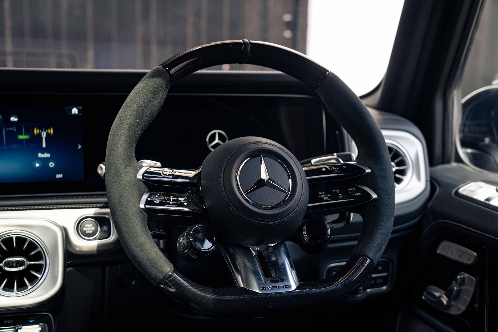 Mercedes-Benz G-Class view 22