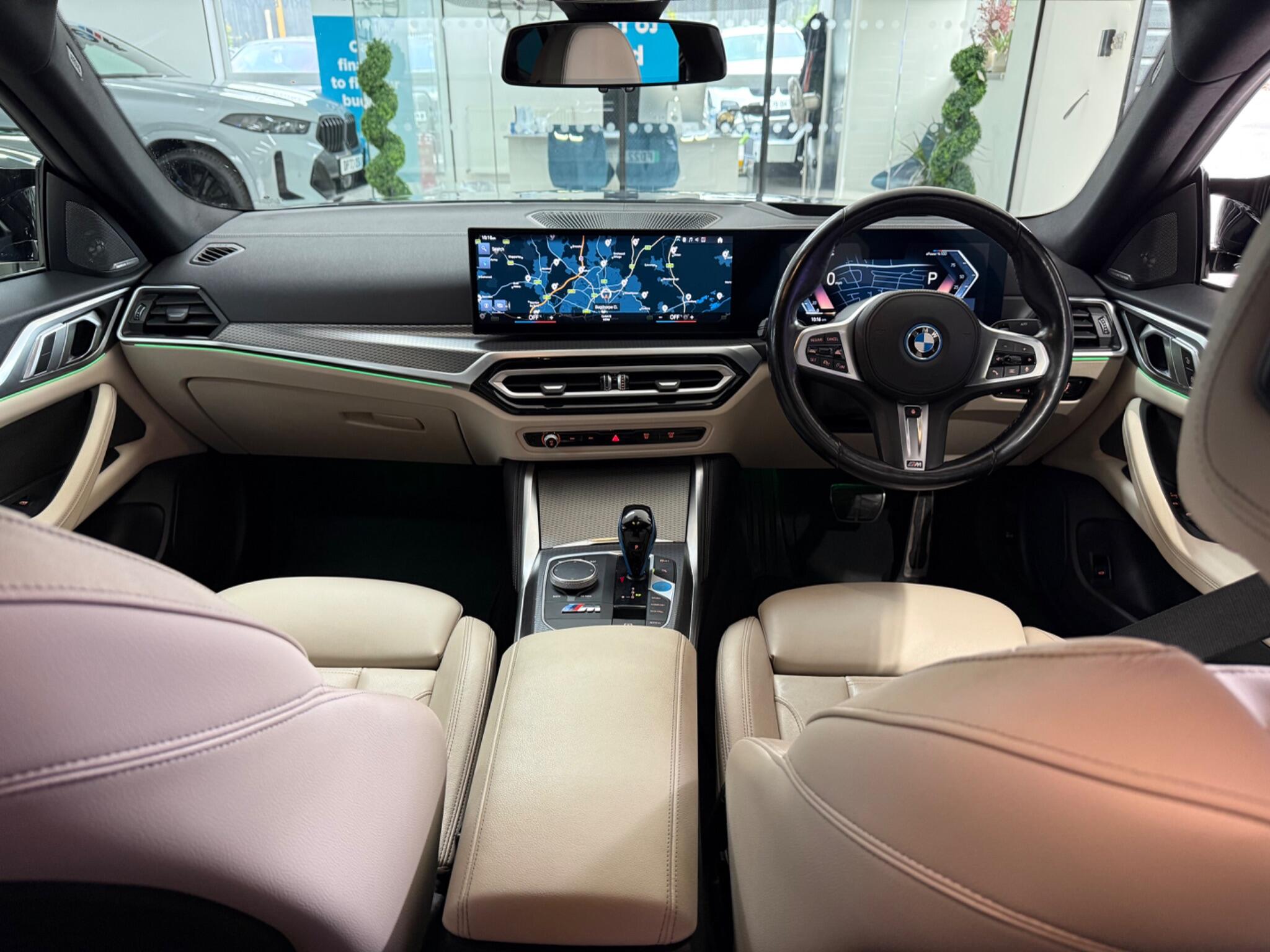 BMW I4 view 19