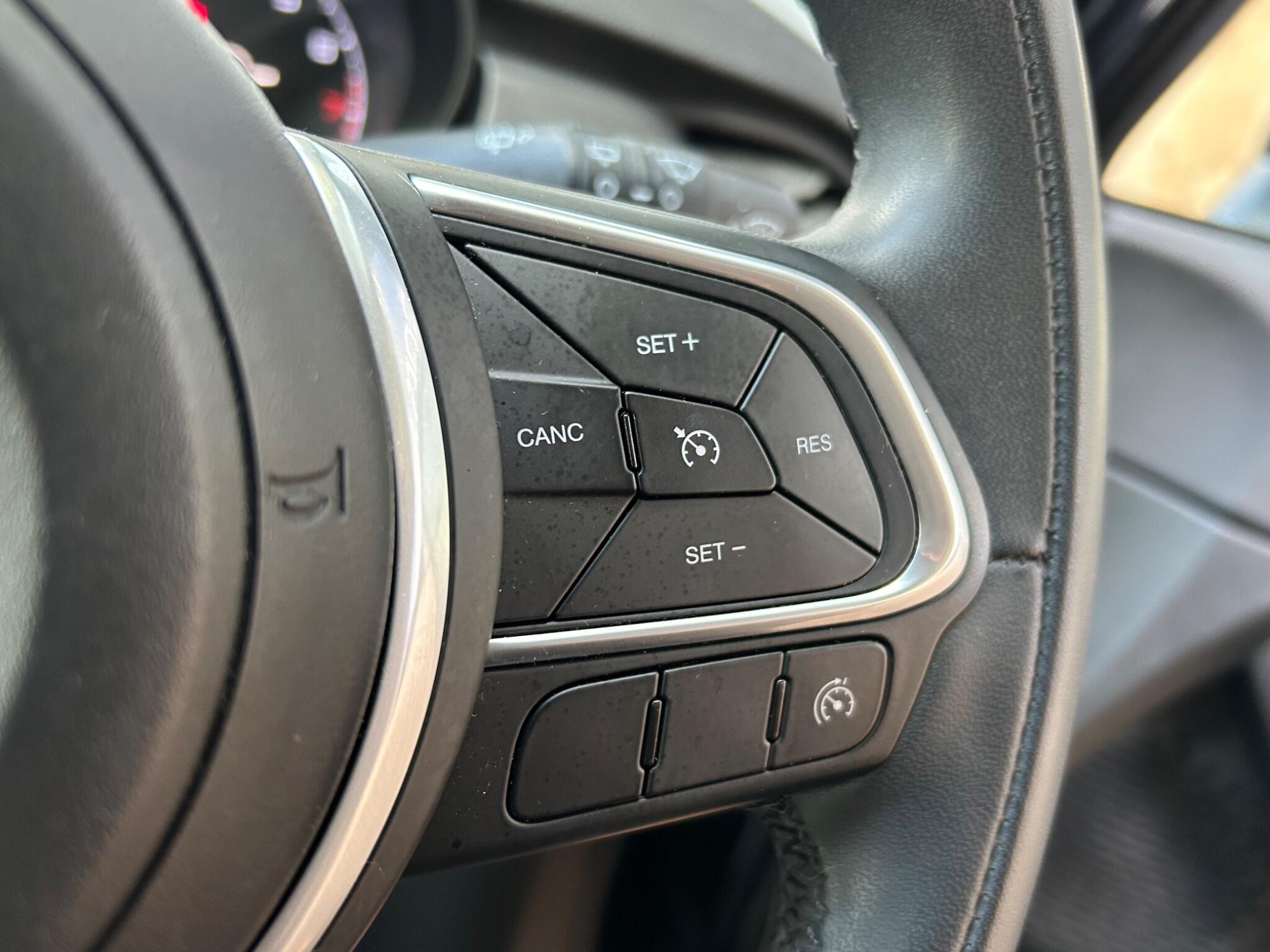 Fiat 500X view 23