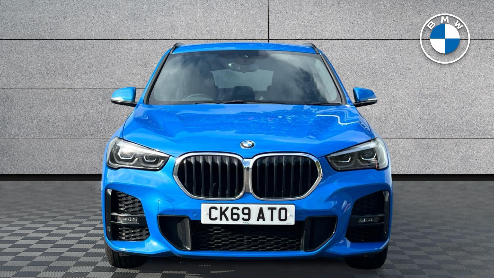 BMW X1 view 16