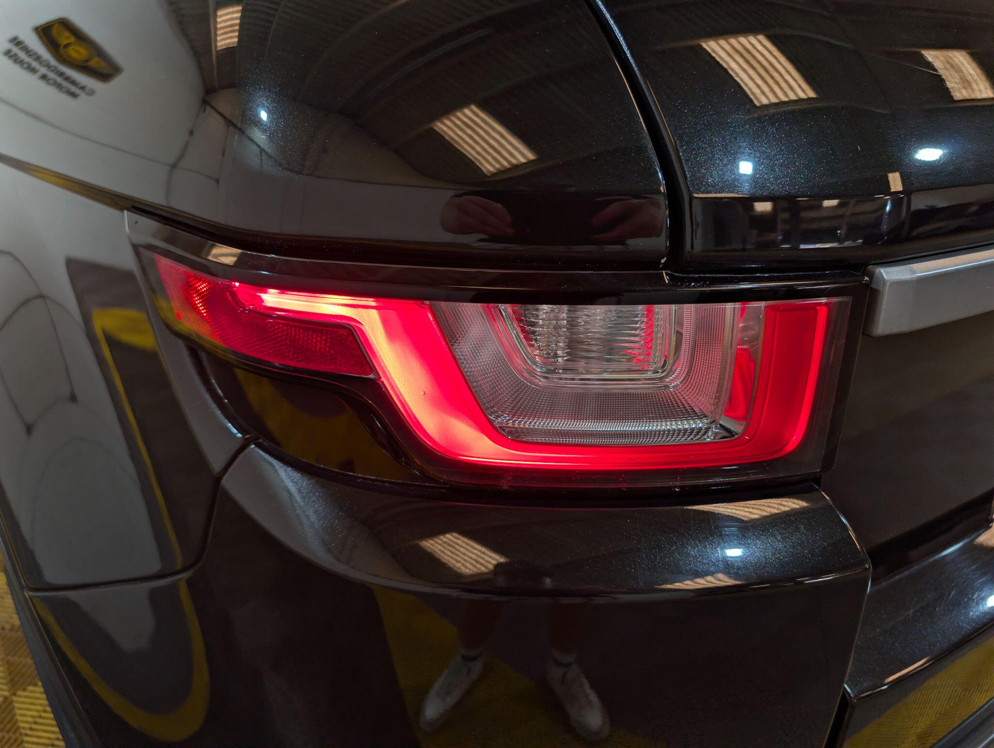 Land Rover Range Rover Evoque view 12