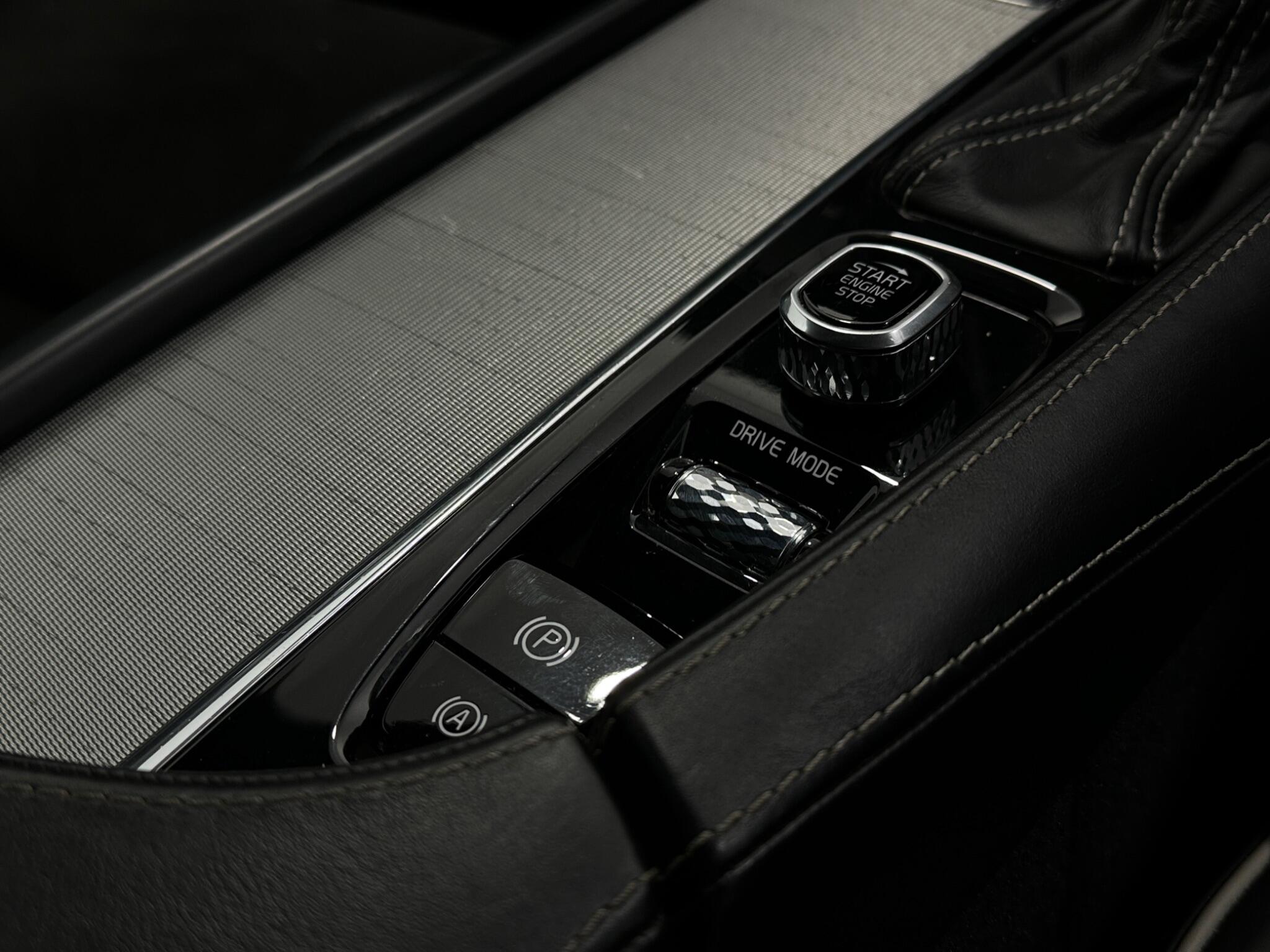 Volvo S90 view 20