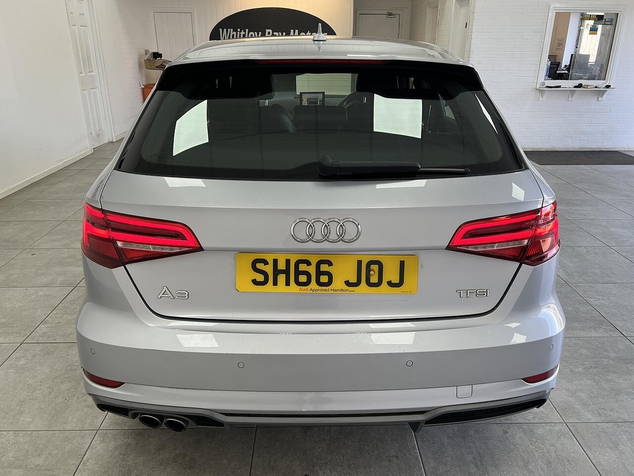 Audi A3 view 4