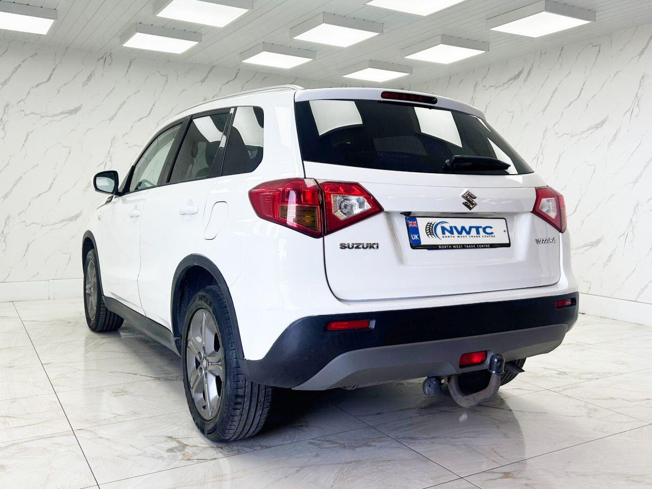 Suzuki Vitara view 9