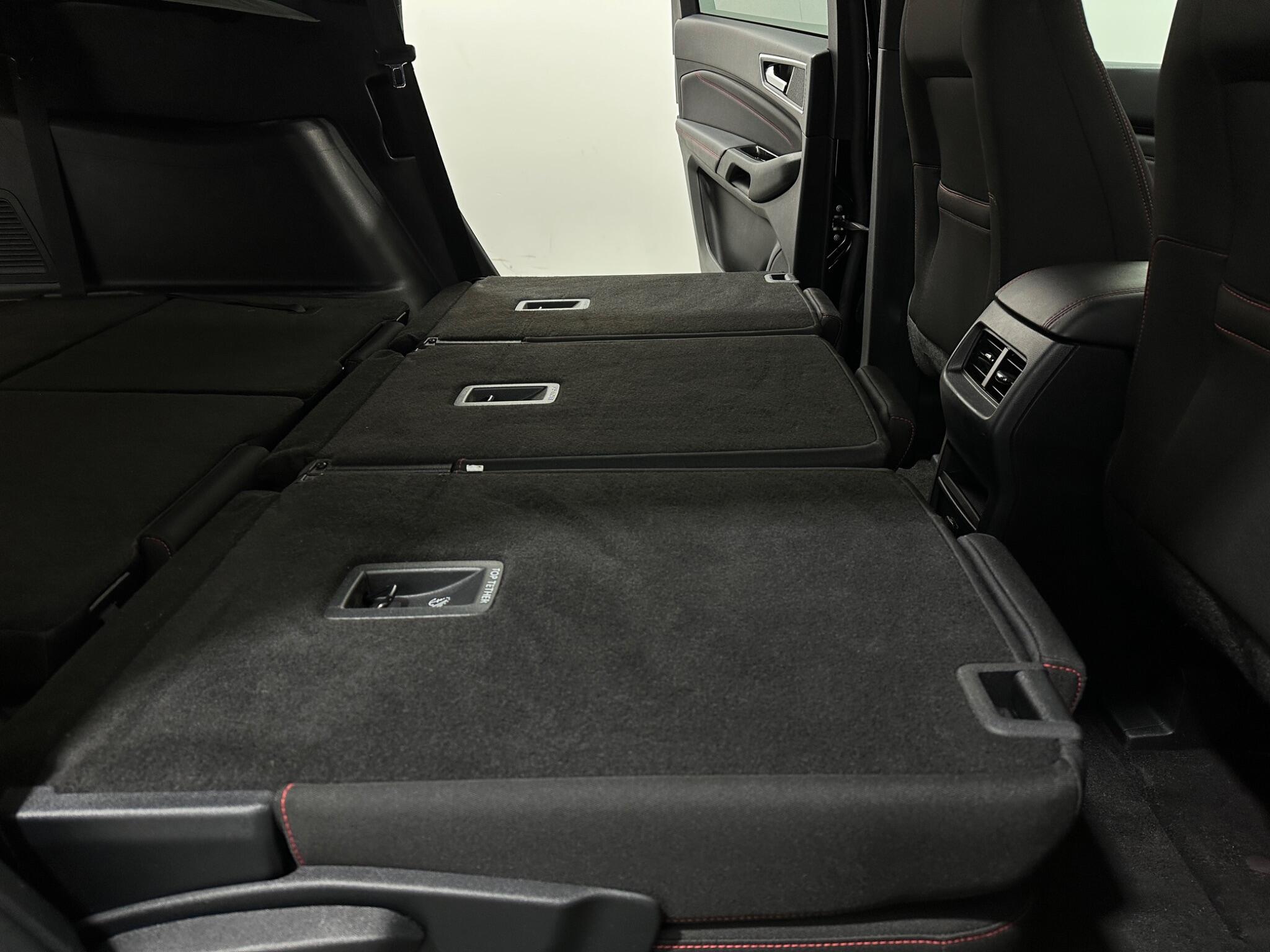 Ford S-Max view 48