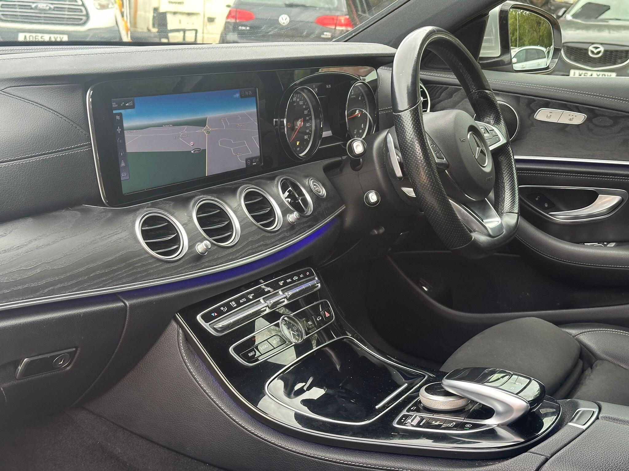 Mercedes-Benz E Class view 8