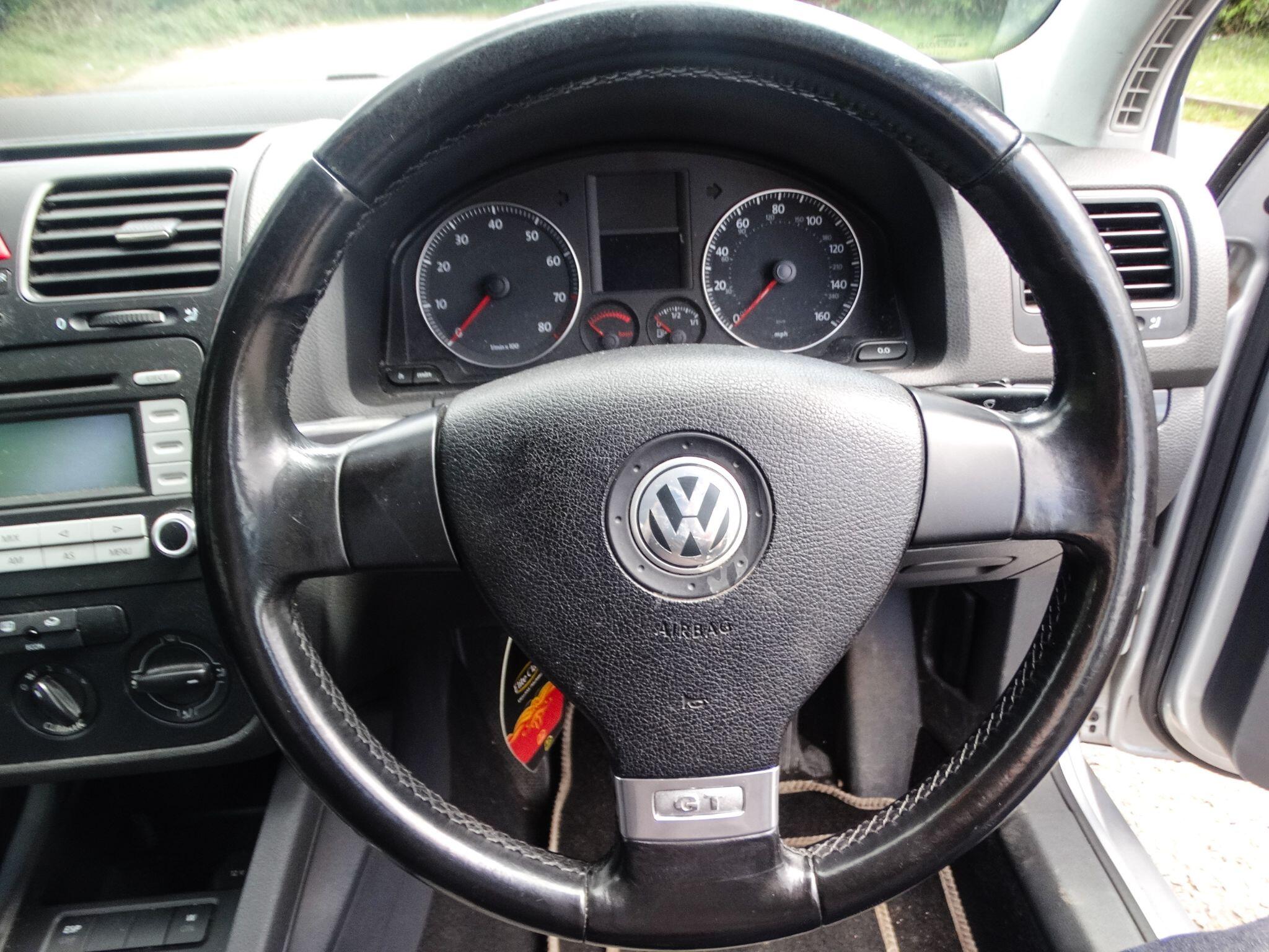 Volkswagen Golf view 7
