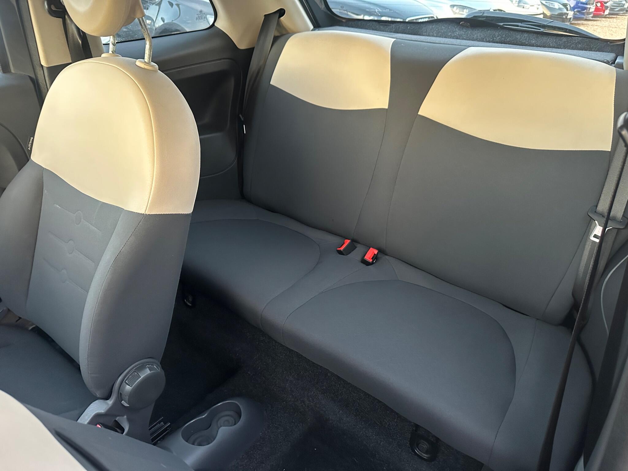 Fiat 500 view 27