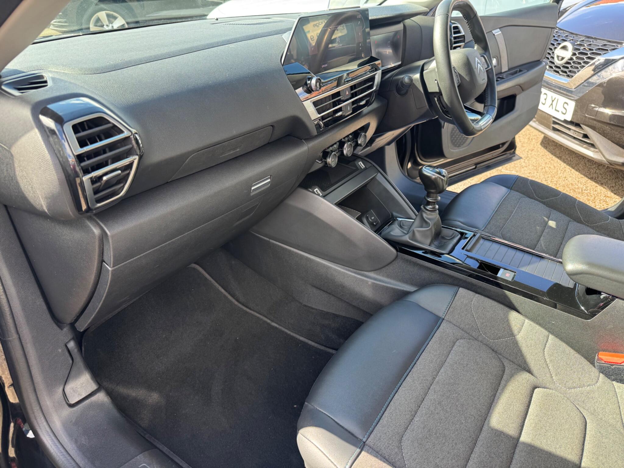 Citroen C4 view 37