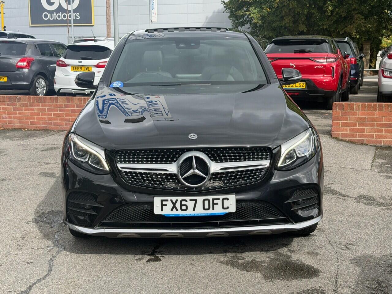 Mercedes-Benz GLC view 2