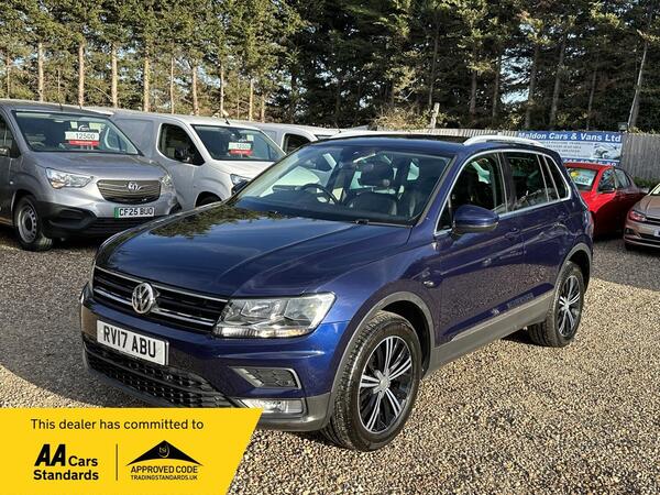 Blue 2017 Volkswagen Tiguan Estate All-wheel drive Manual