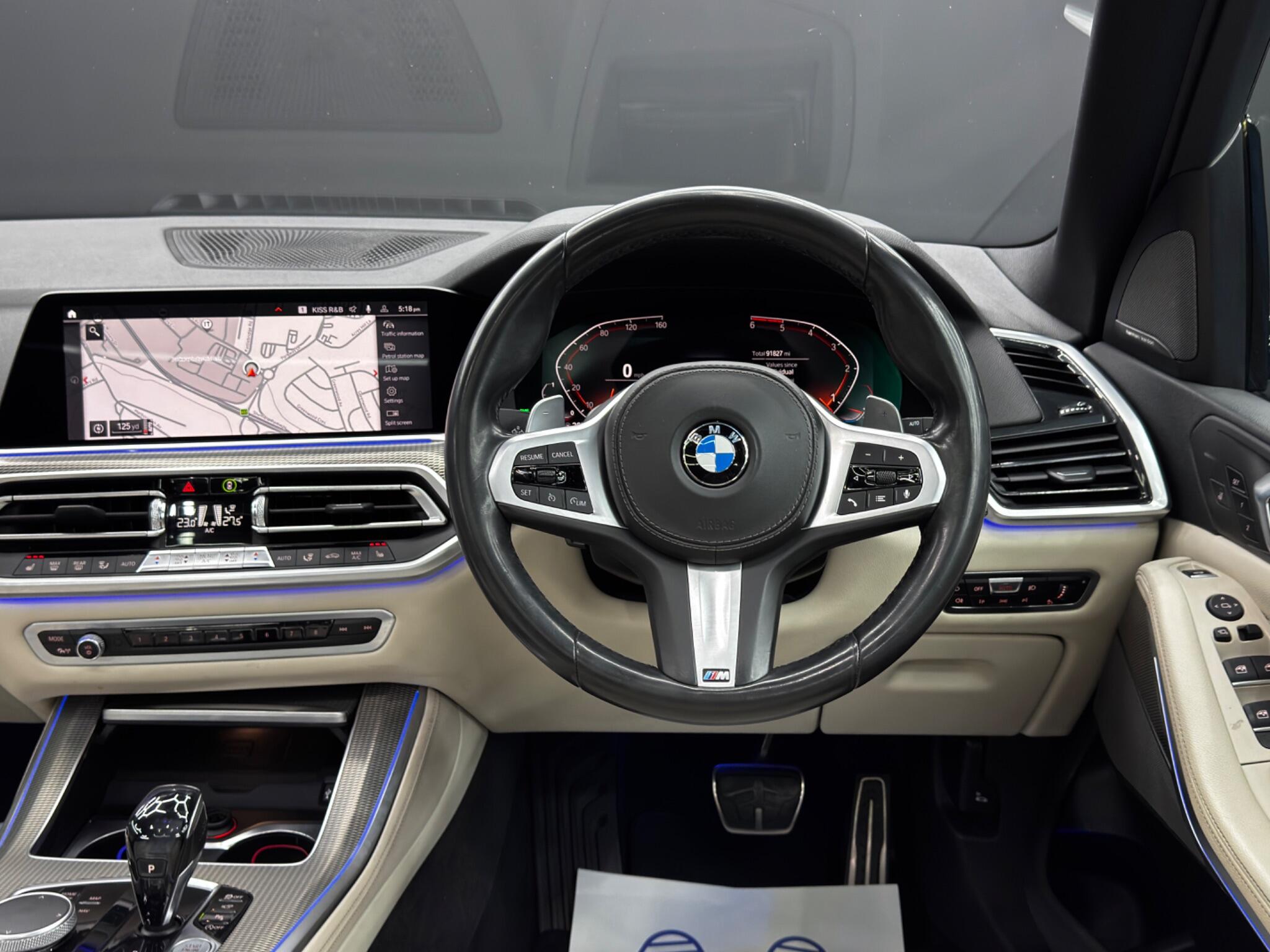 BMW X5 view 20
