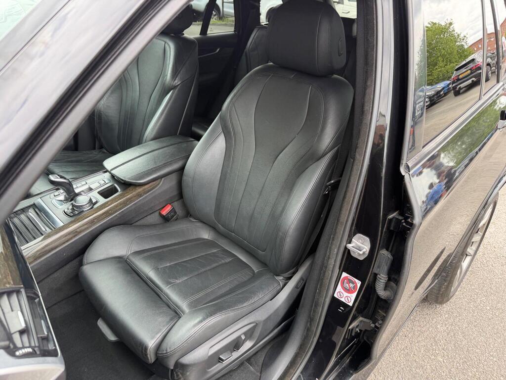 BMW X5 view 17