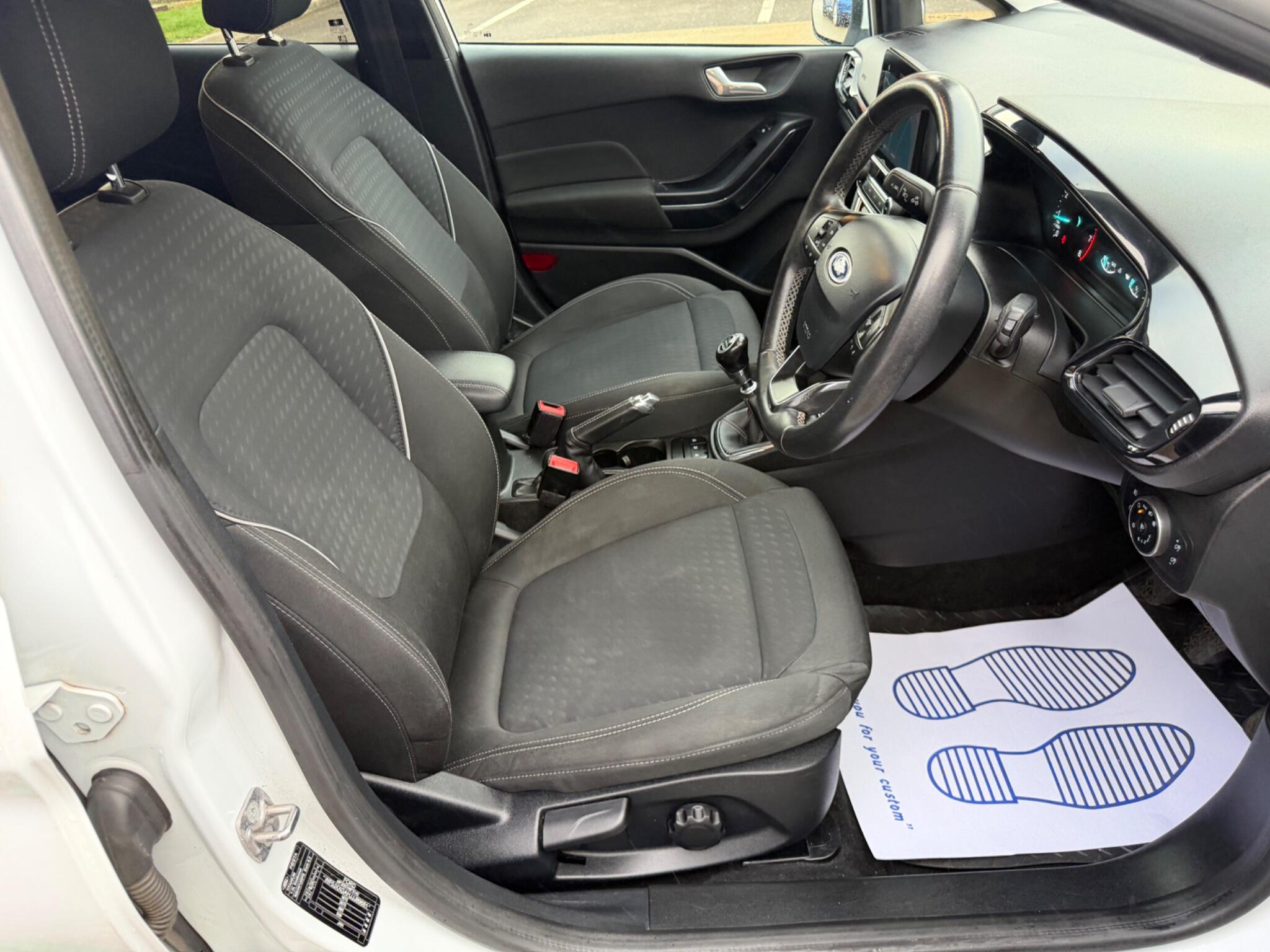 Ford Fiesta view 23