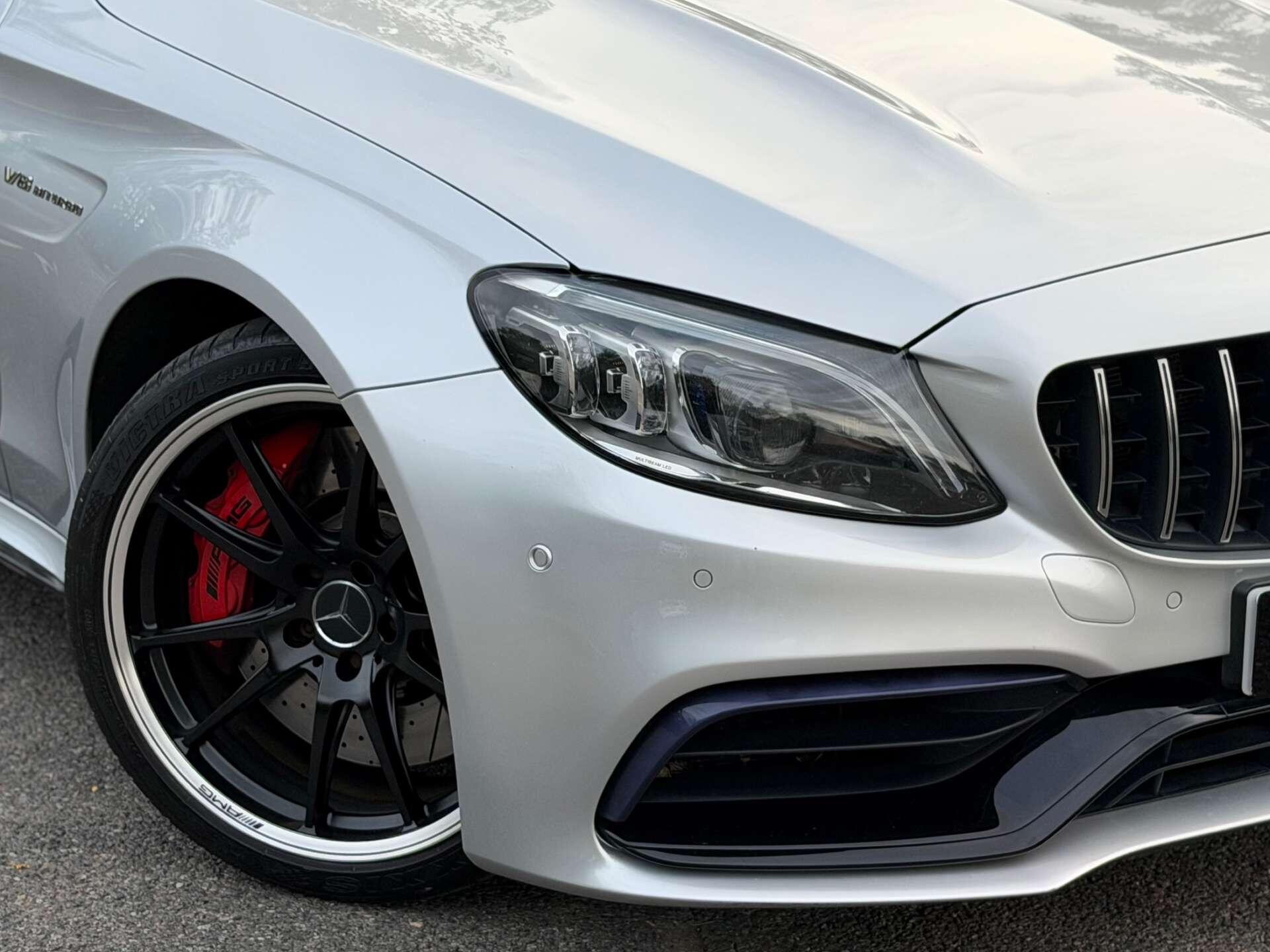 Mercedes-Benz C-Class view 9