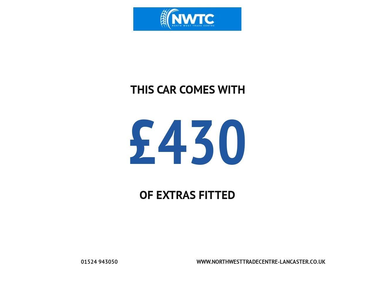 BMW 1 Series view 8