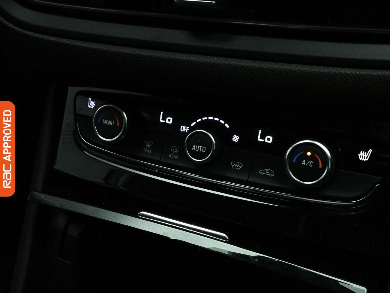 Vauxhall Grandland view 16