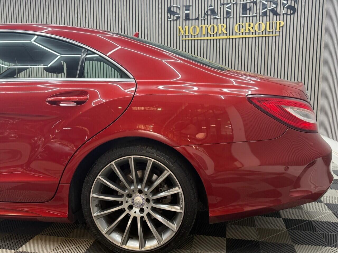 Mercedes-Benz CLS view 30