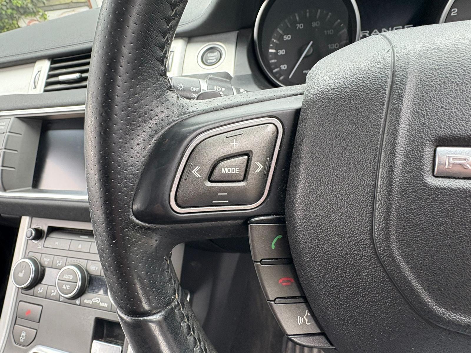 Land Rover Range Rover Evoque view 23