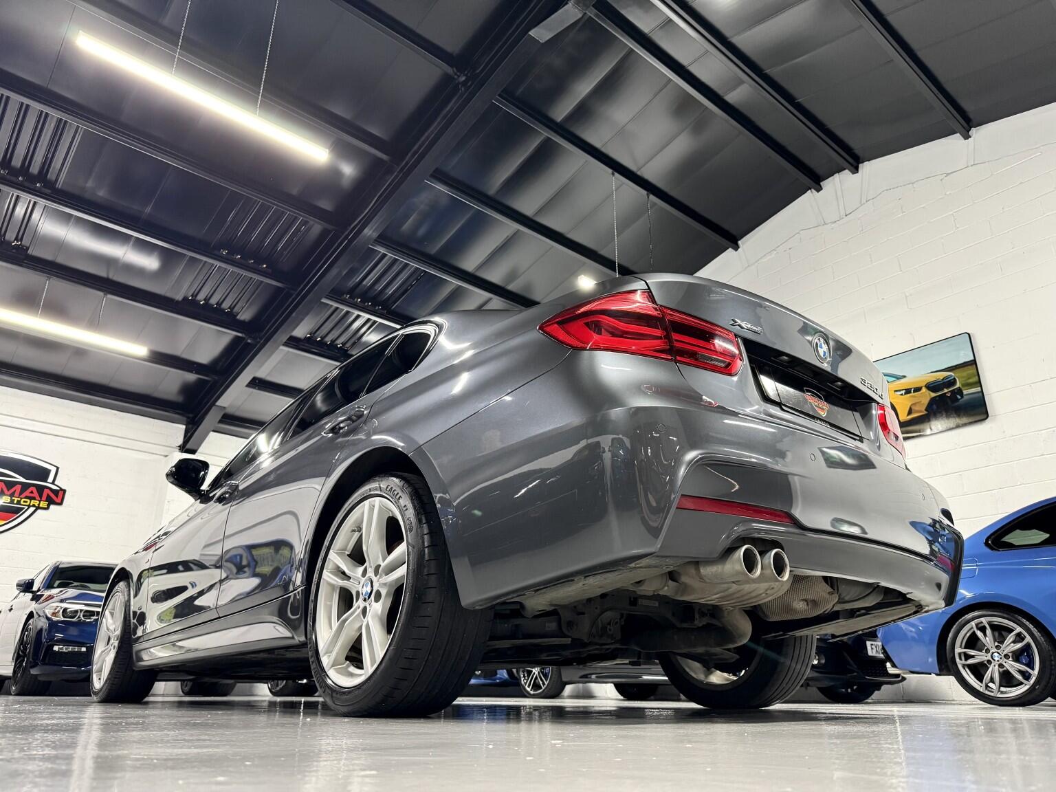 BMW 3 Series view 6