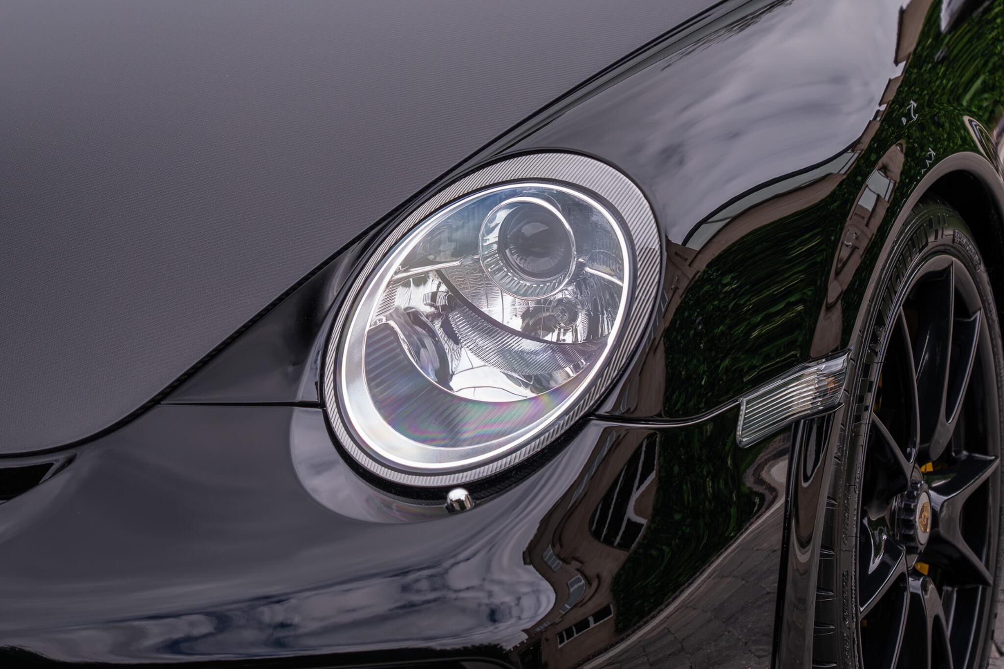 Porsche 911 view 48