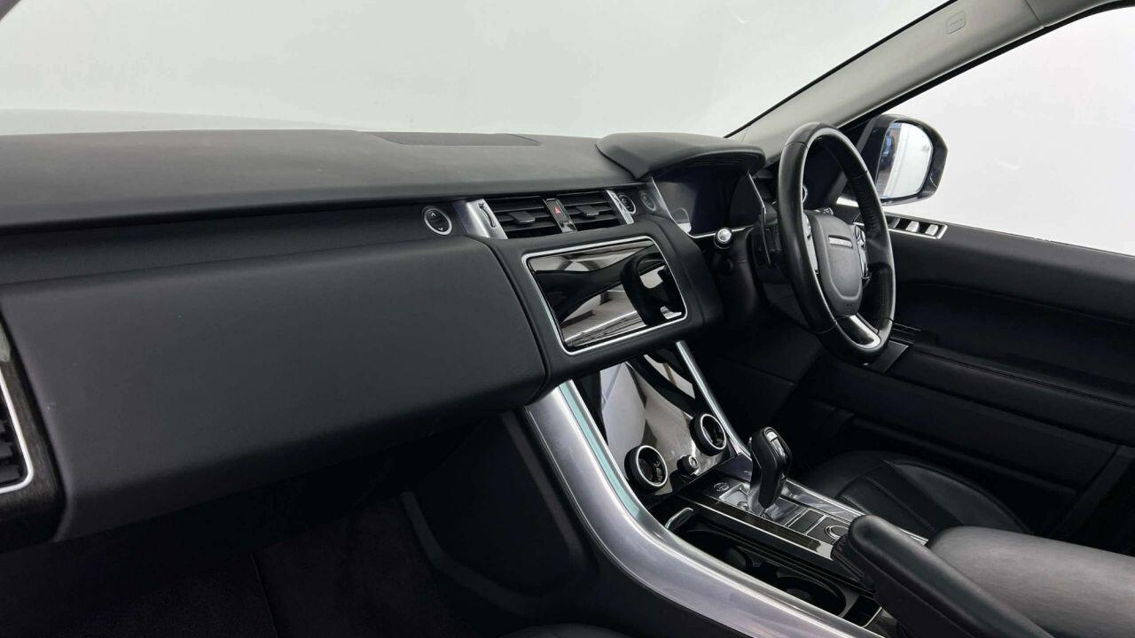 Land Rover Range Rover Sport view 17