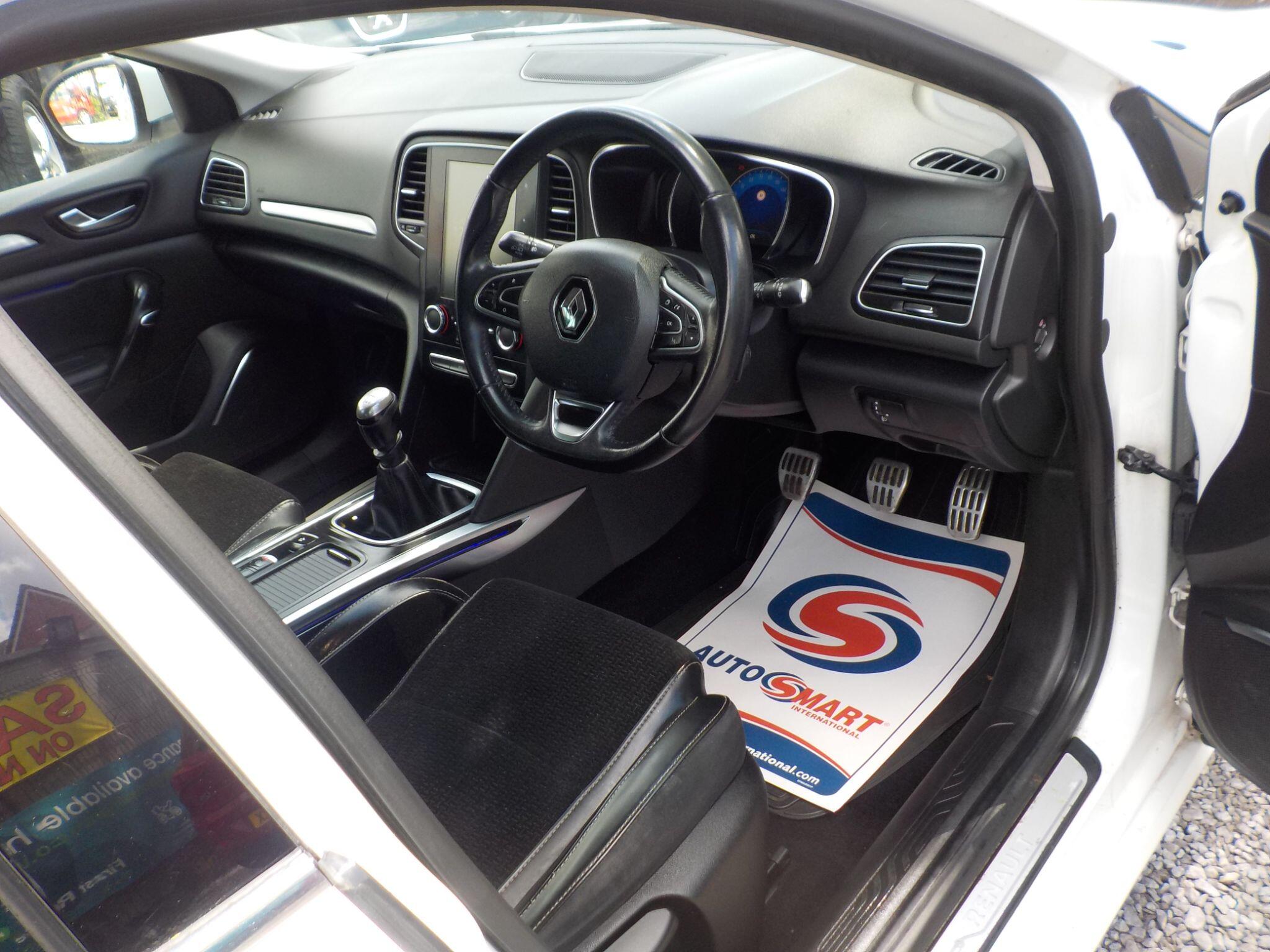 Renault Megane 1.5 dCi Dynamique S Nav Euro 6 (s/s) 5dr