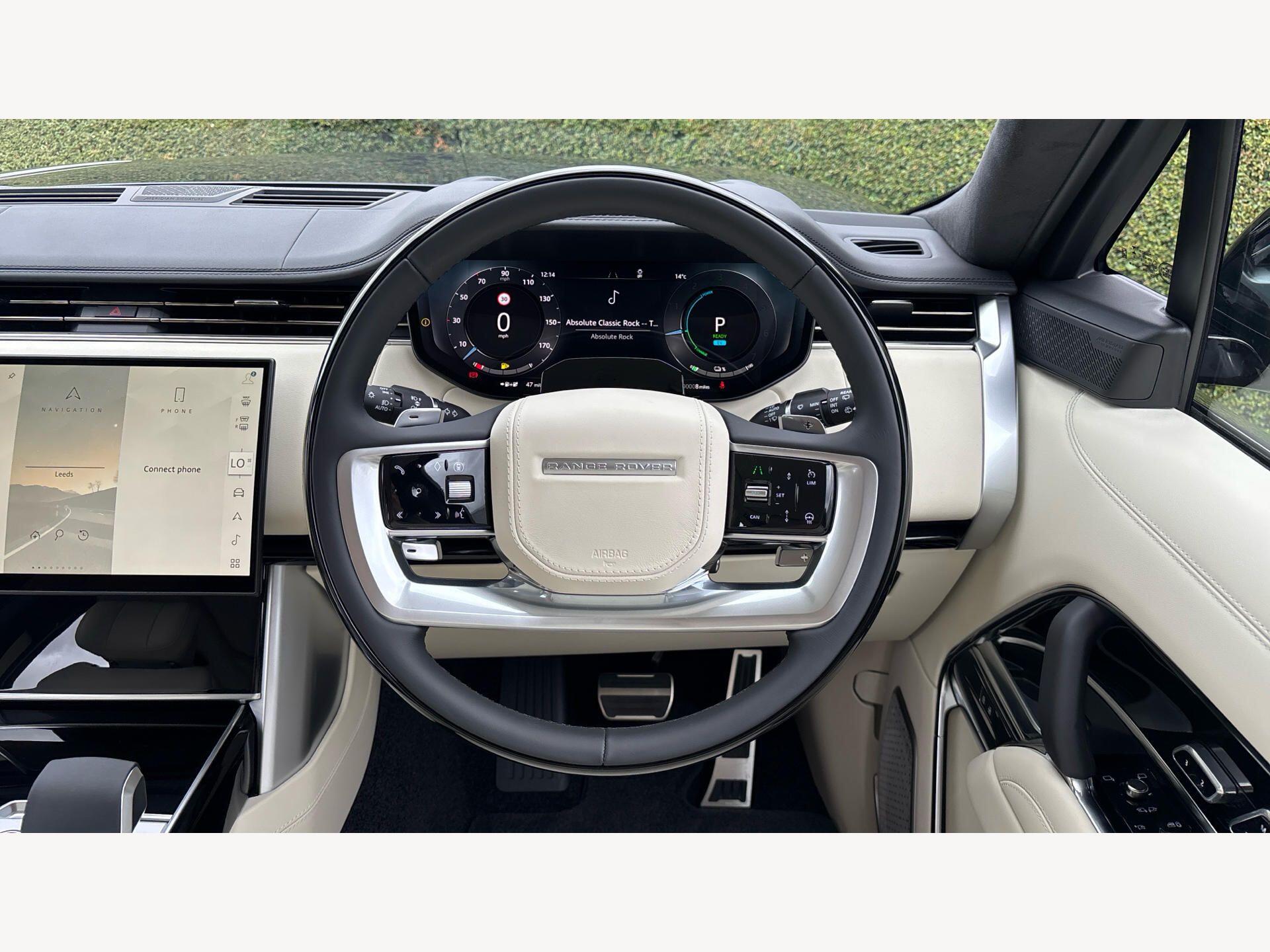 Land Rover Range Rover view 18