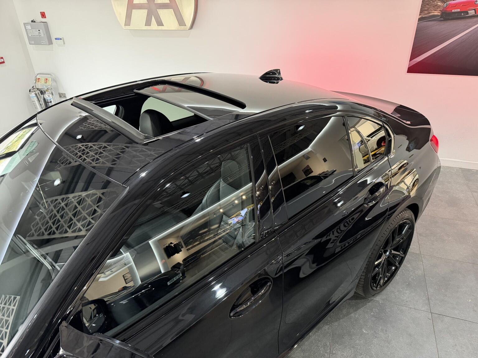 BMW 3 Series view 8