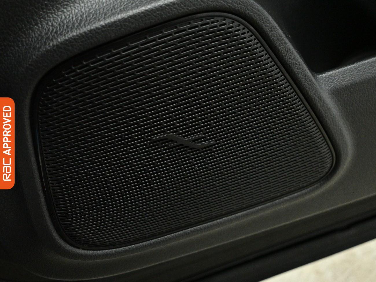 Mercedes-Benz Eqa view 23