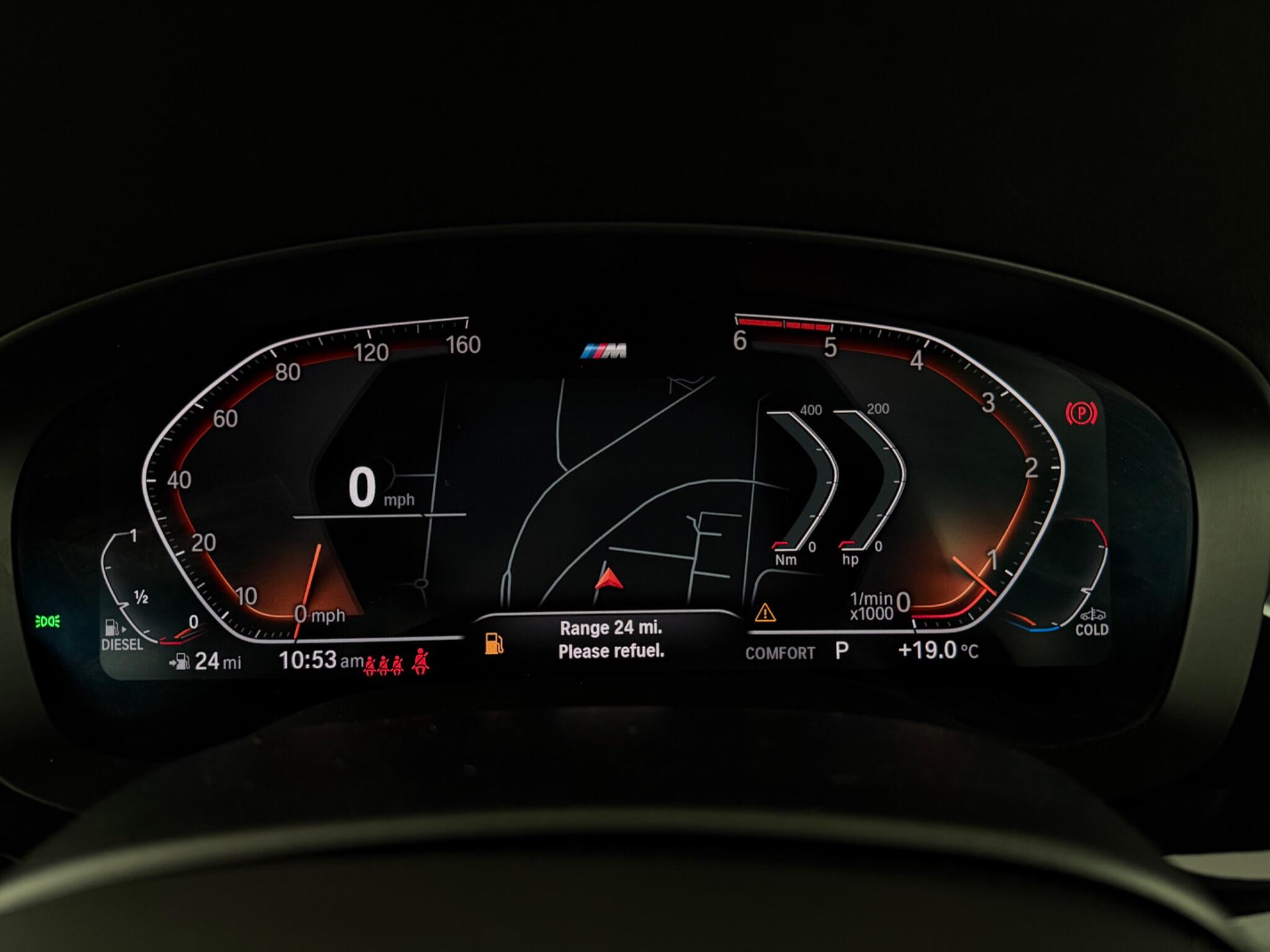 BMW 5 Series view 15
