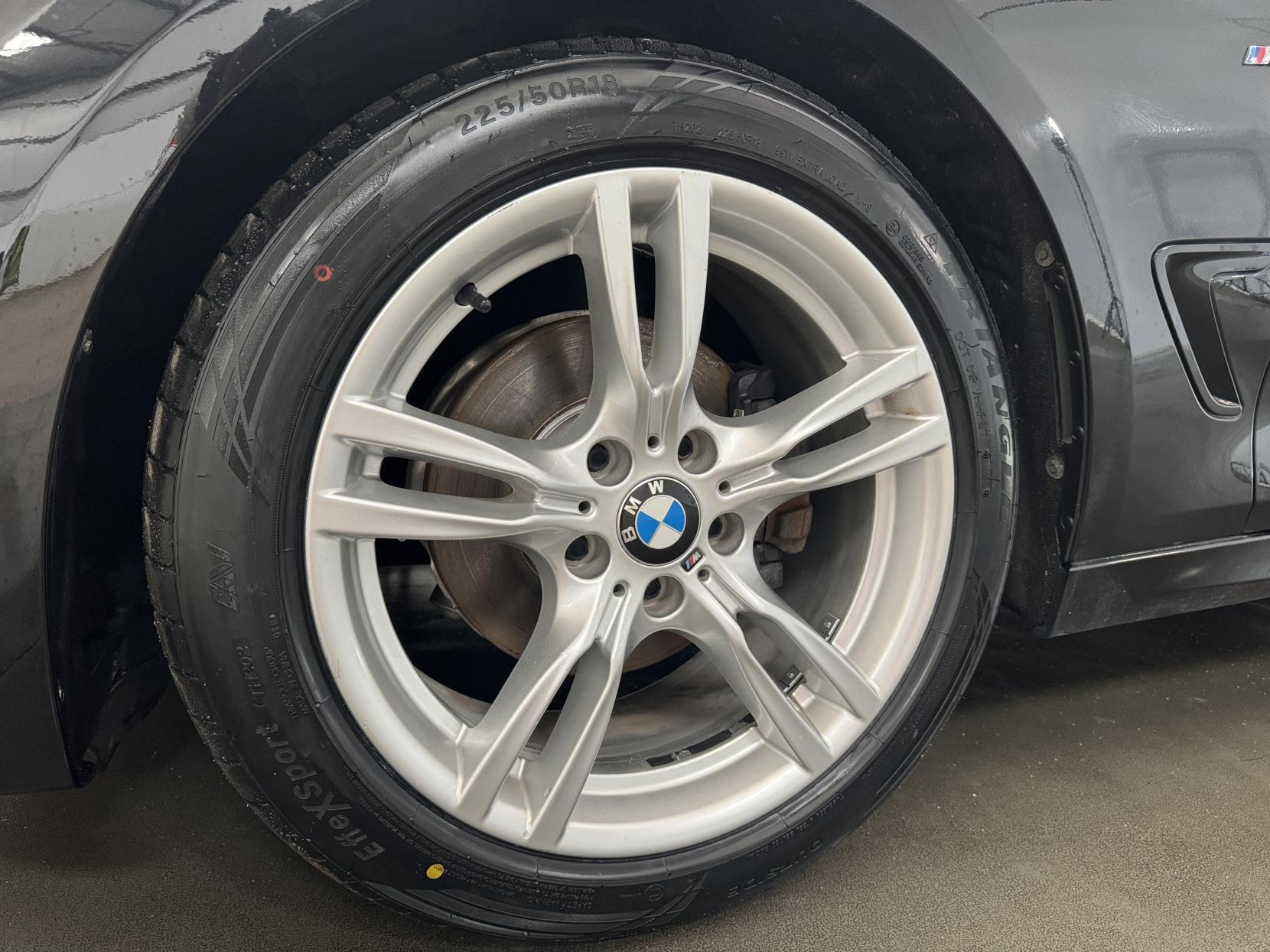 BMW 3 Series Gran Turismo view 49