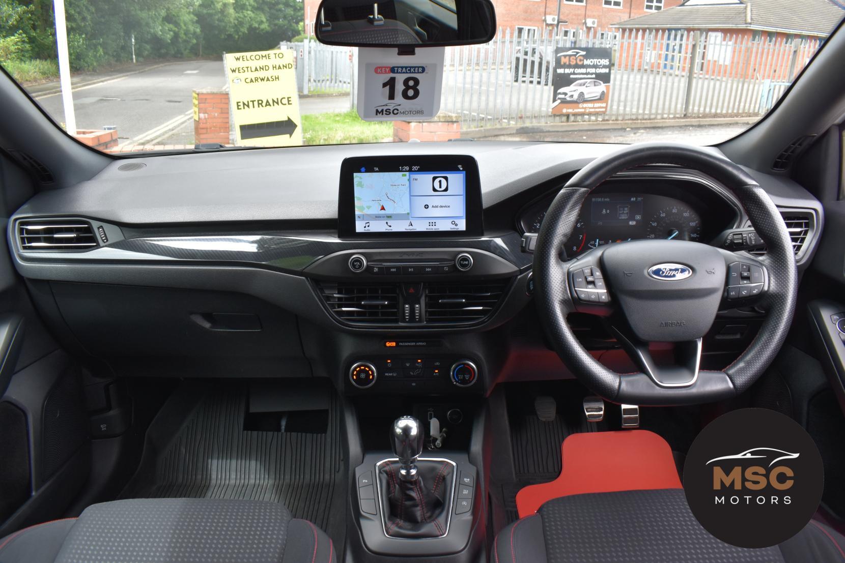 Ford Focus view 40