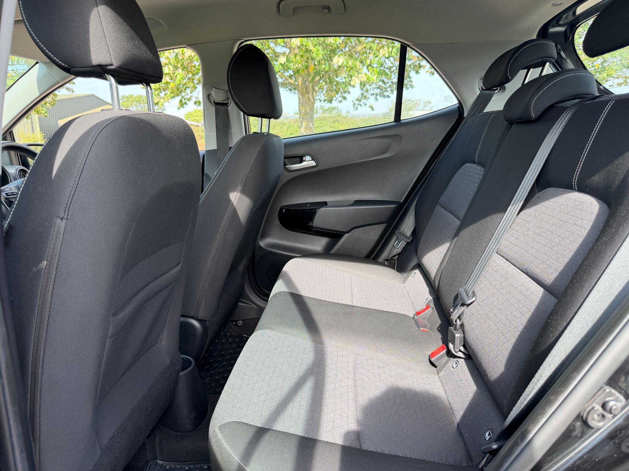 Kia Picanto view 27