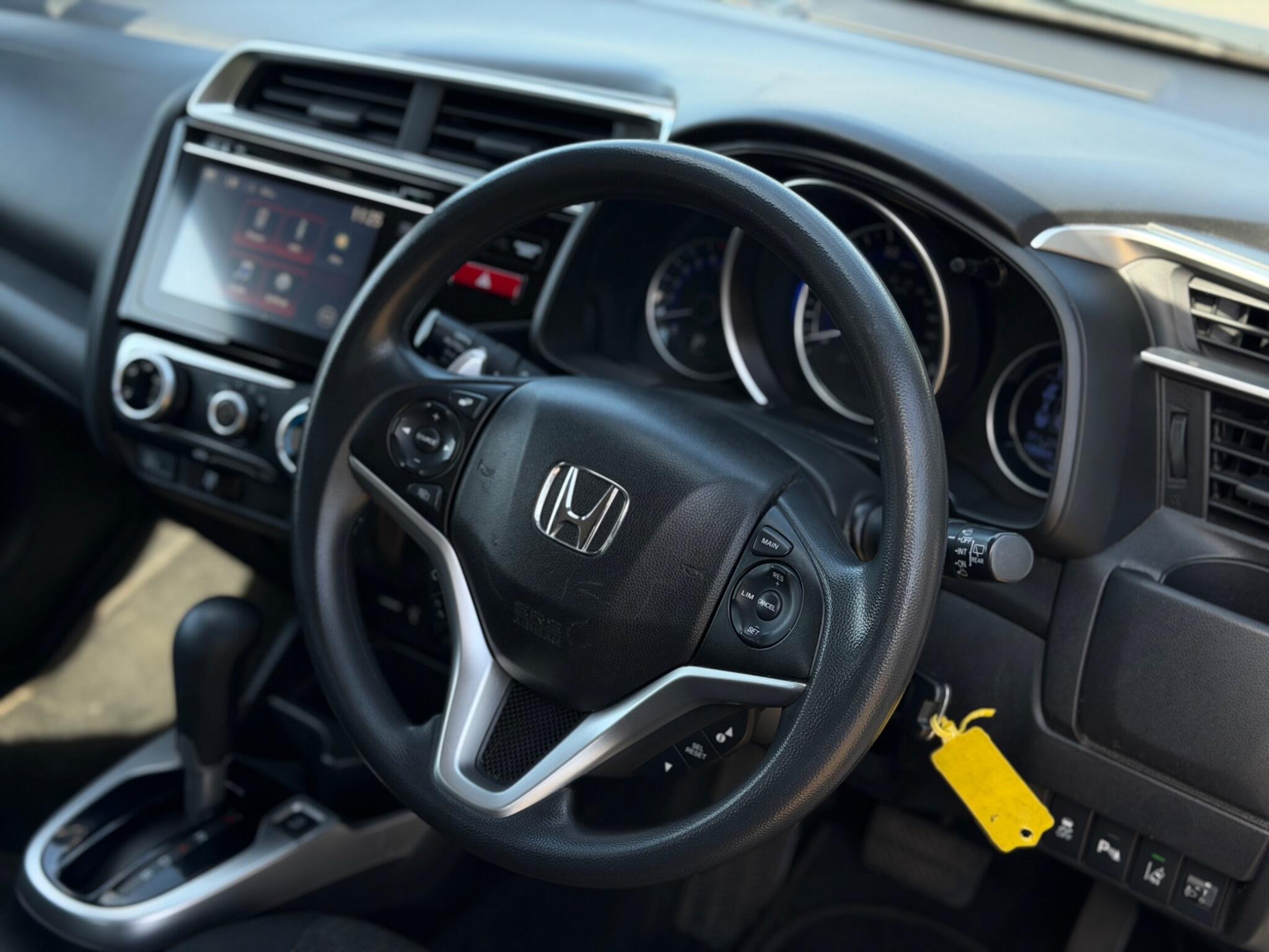 Honda Jazz view 13