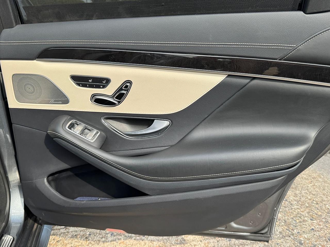 Mercedes-Benz S Class view 59