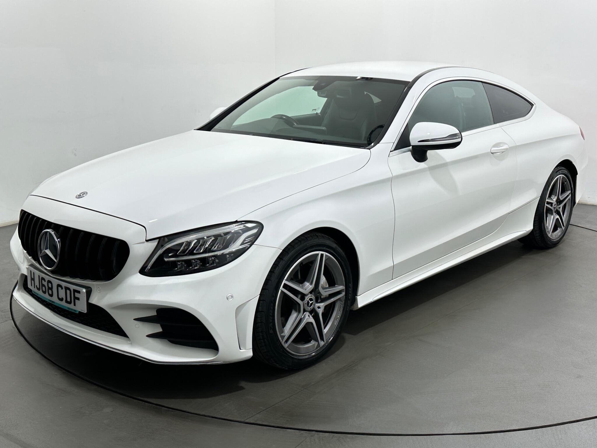 Mercedes-Benz C-Class view 51