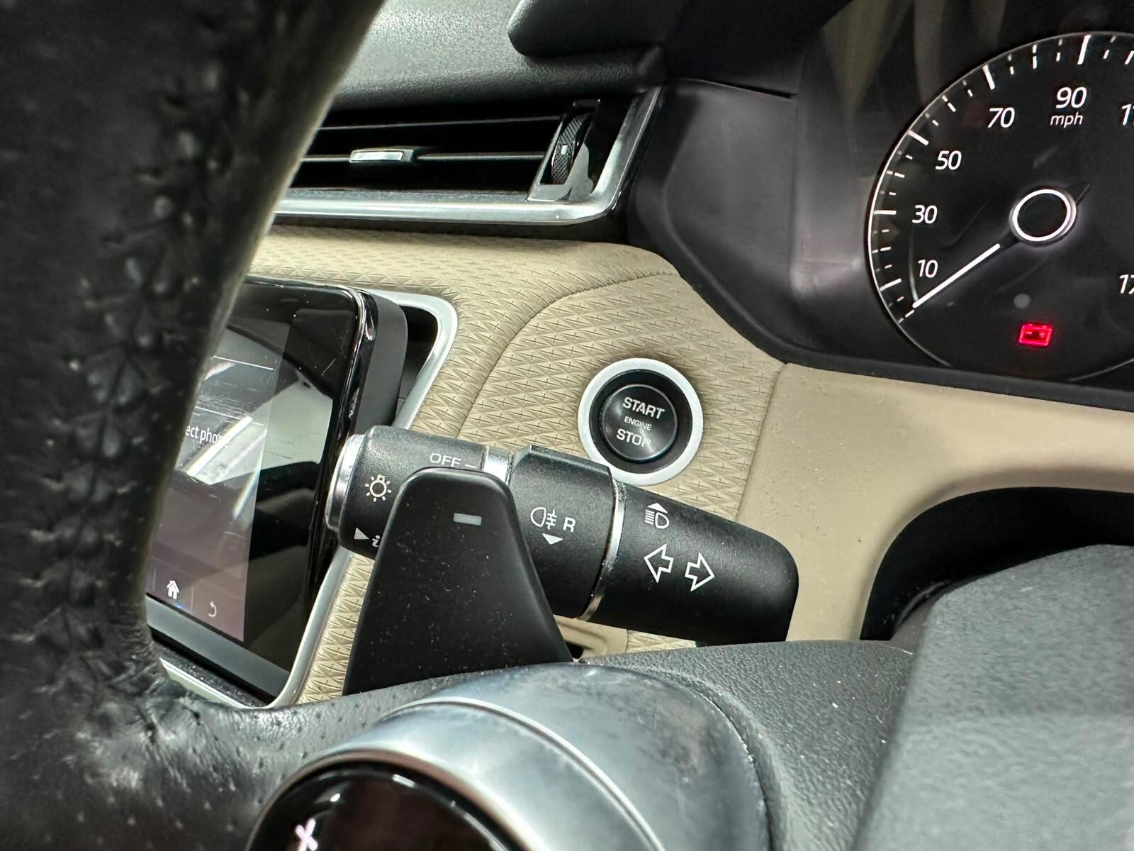 Land Rover Range Rover Velar view 55