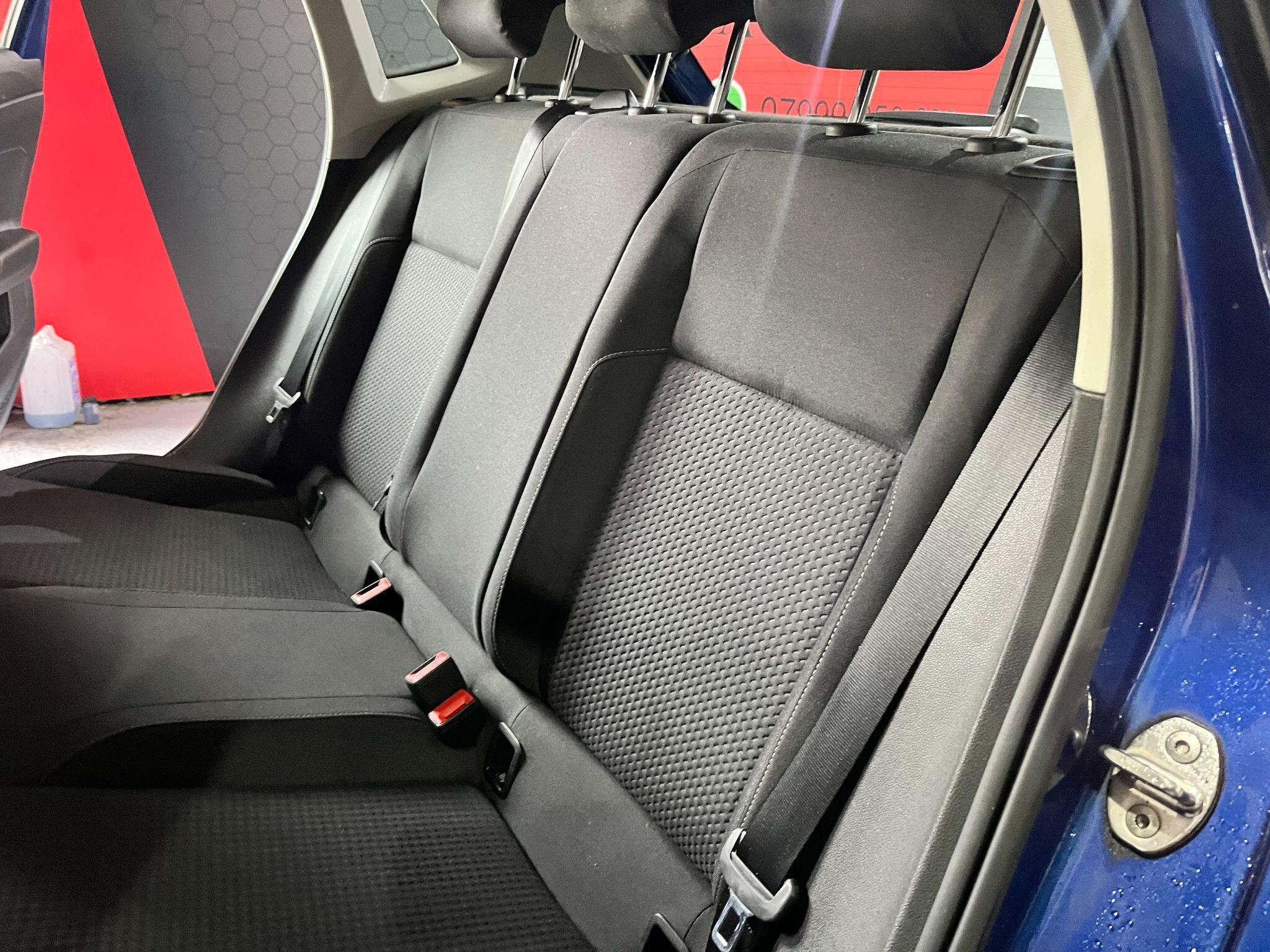 Volkswagen Polo view 50