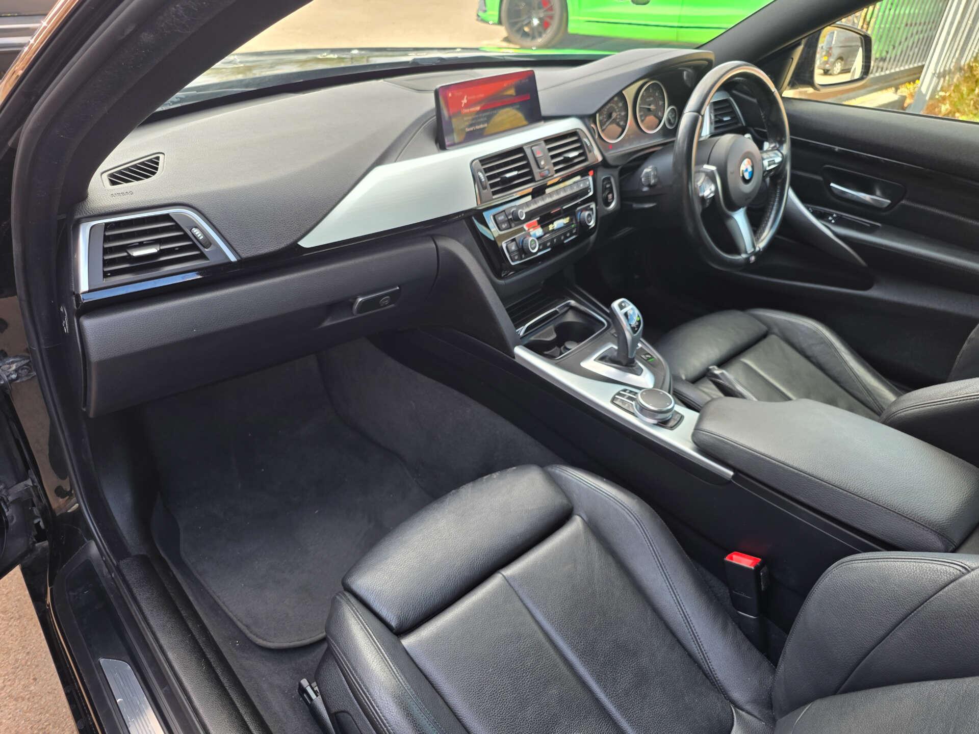 BMW 4 Series view 11