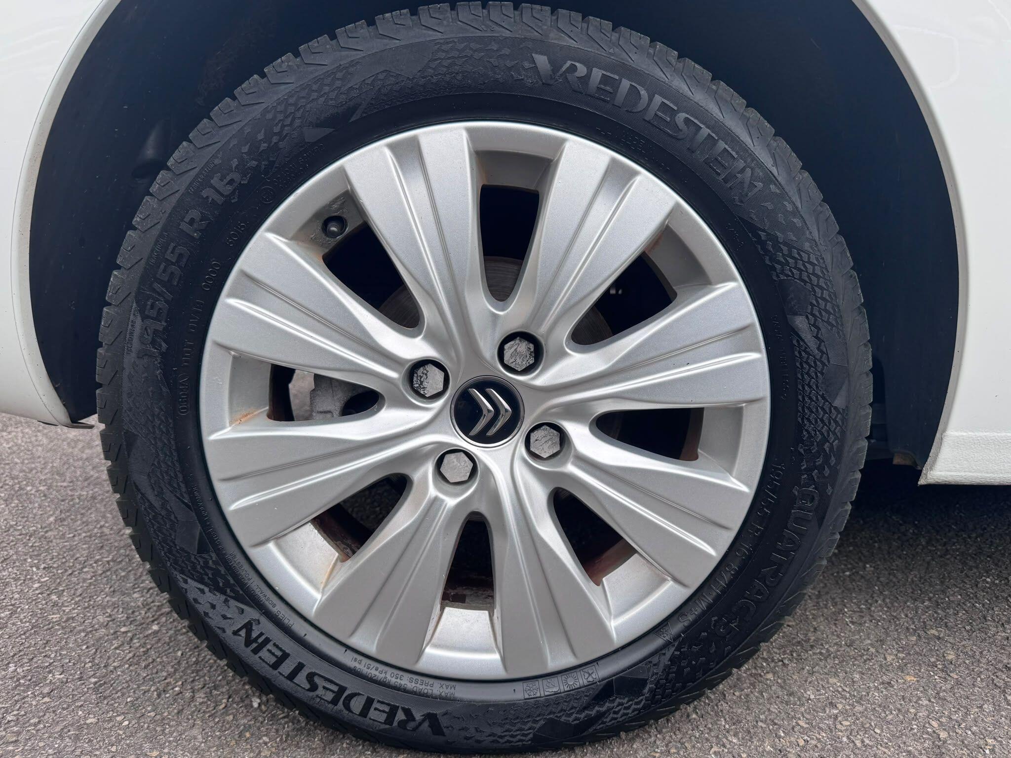 Citroen C3 Picasso view 30