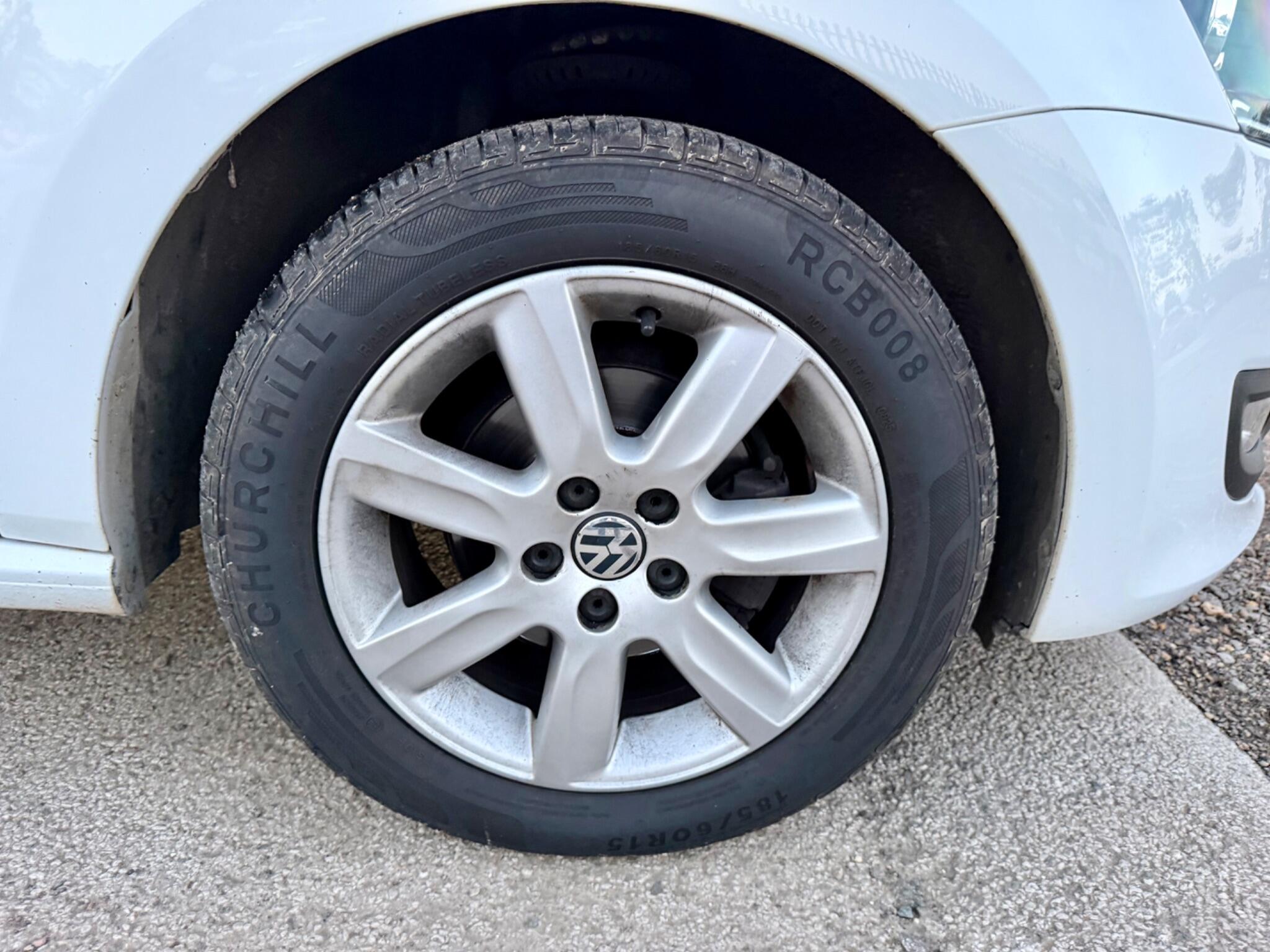 Volkswagen Polo view 43