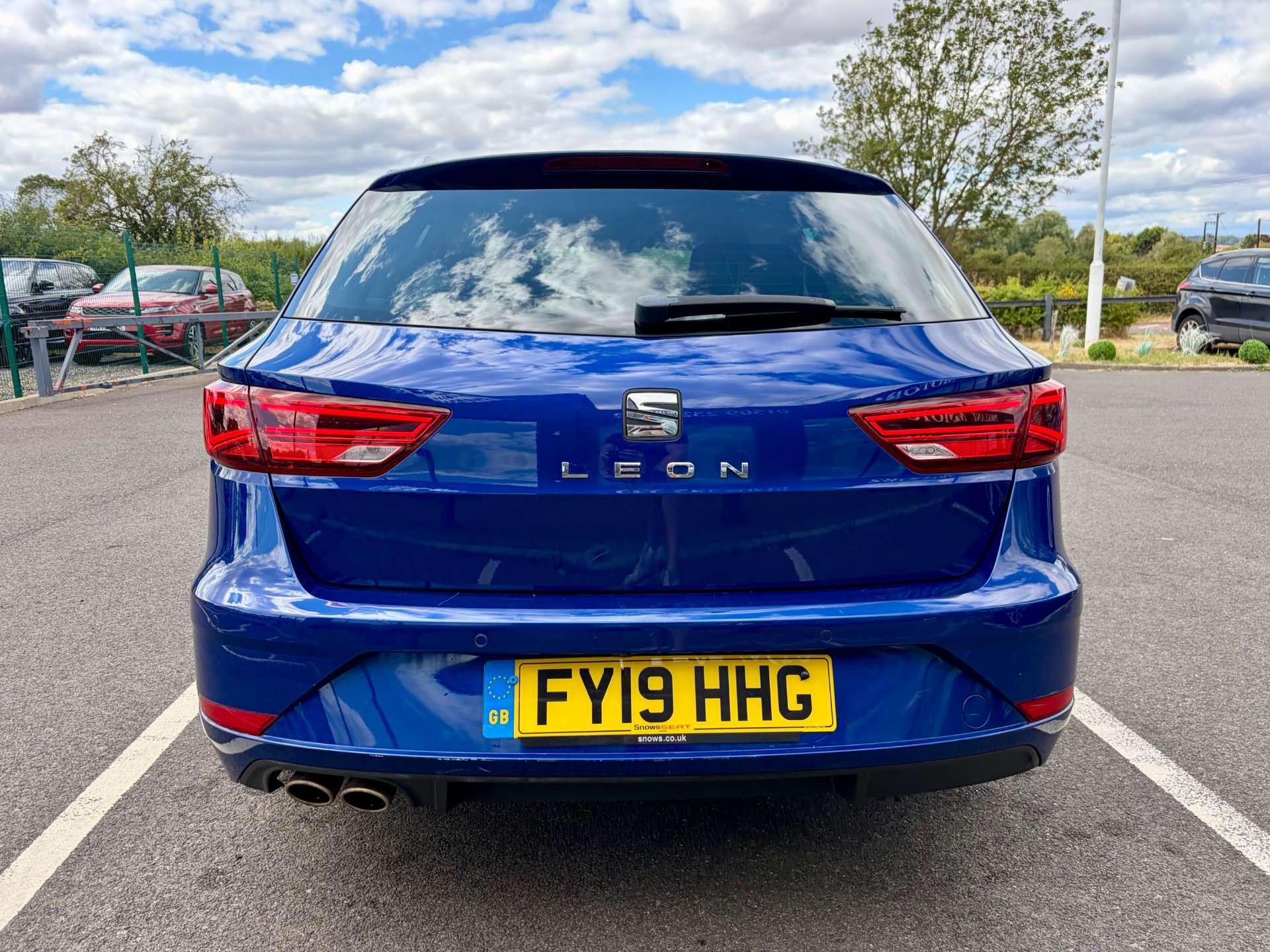 Seat Leon Leon view 7