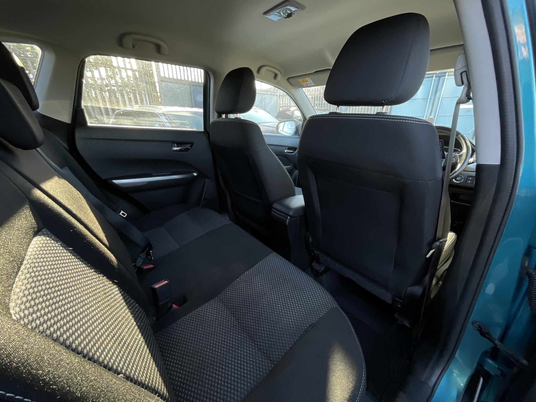 Suzuki Vitara view 10